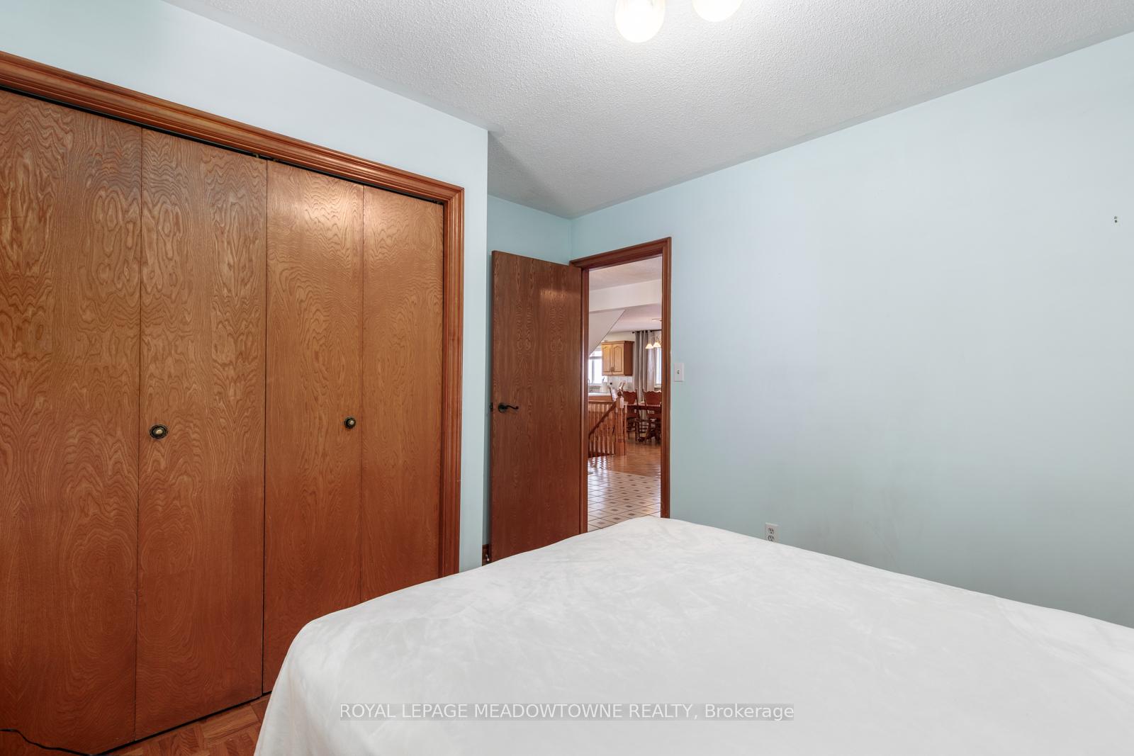 Photo 22 of 61 Aldred Drive, Scugog, Rural Scugog — HOMEH