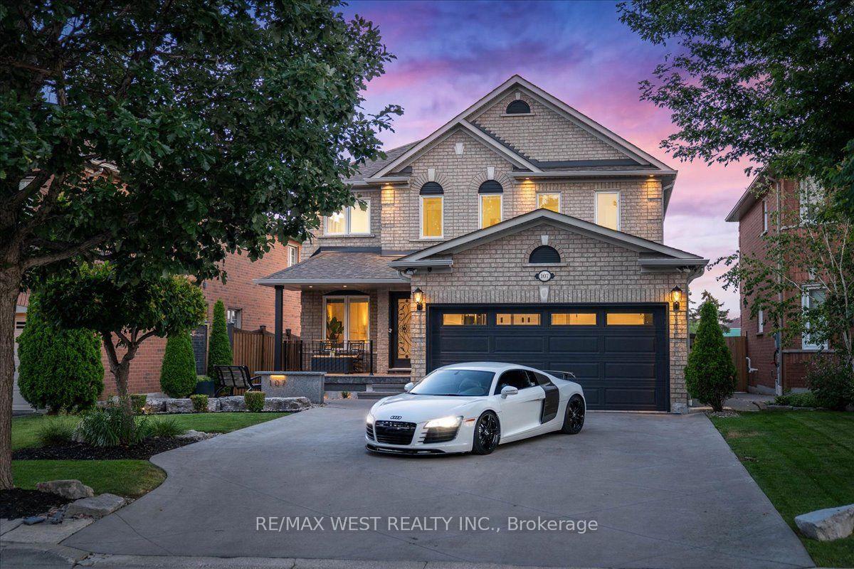 Photo 1 of 107 Wildhaven Crescent, Vaughan, Maple — HOMEH