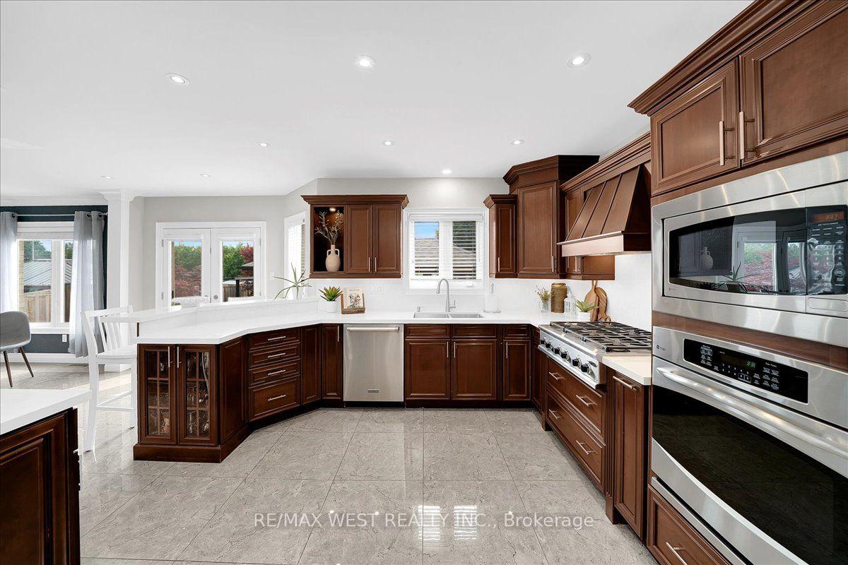 Photo 21 of 107 Wildhaven Crescent, Vaughan, Maple — HOMEH