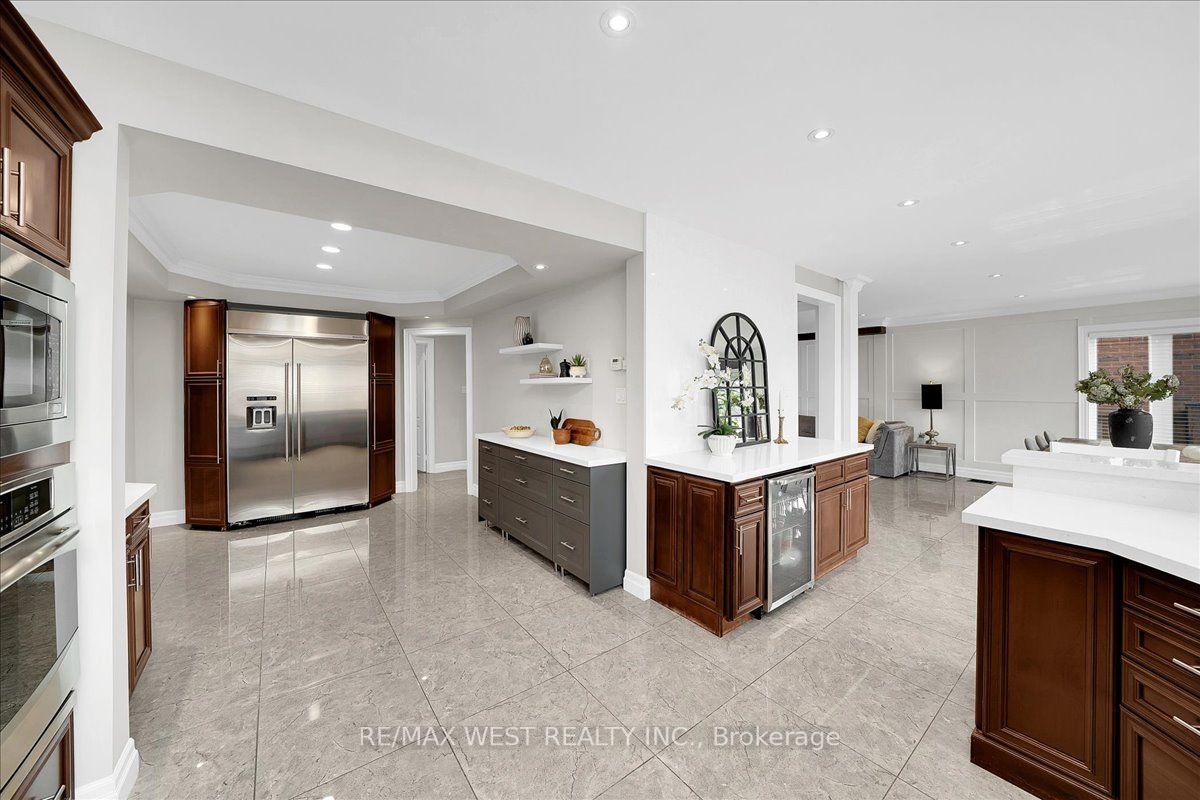 Photo 22 of 107 Wildhaven Crescent, Vaughan, Maple — HOMEH