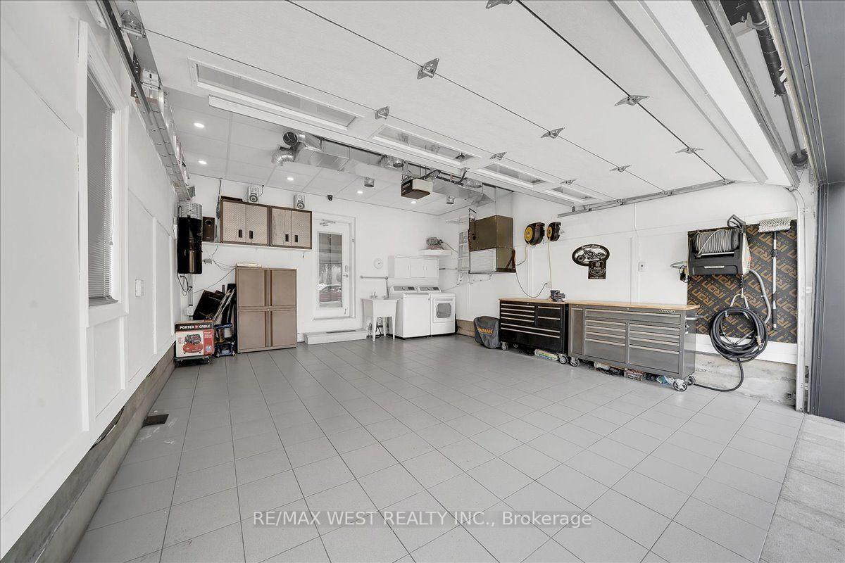 Photo 39 of 107 Wildhaven Crescent, Vaughan, Maple — HOMEH