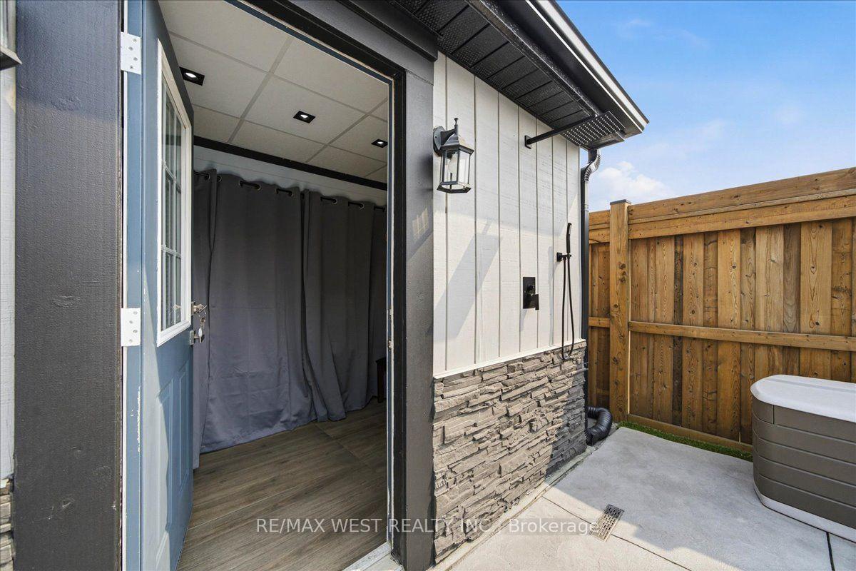 Photo 47 of 107 Wildhaven Crescent, Vaughan, Maple — HOMEH