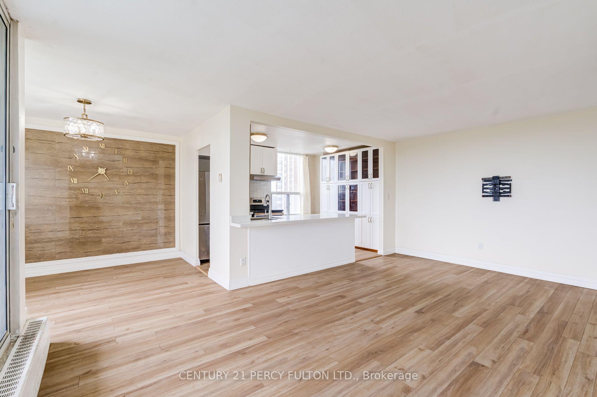 Photo 6 of Unit #614, 5 Vicora Linkway, Toronto, Flemingdon Park — HOMEH