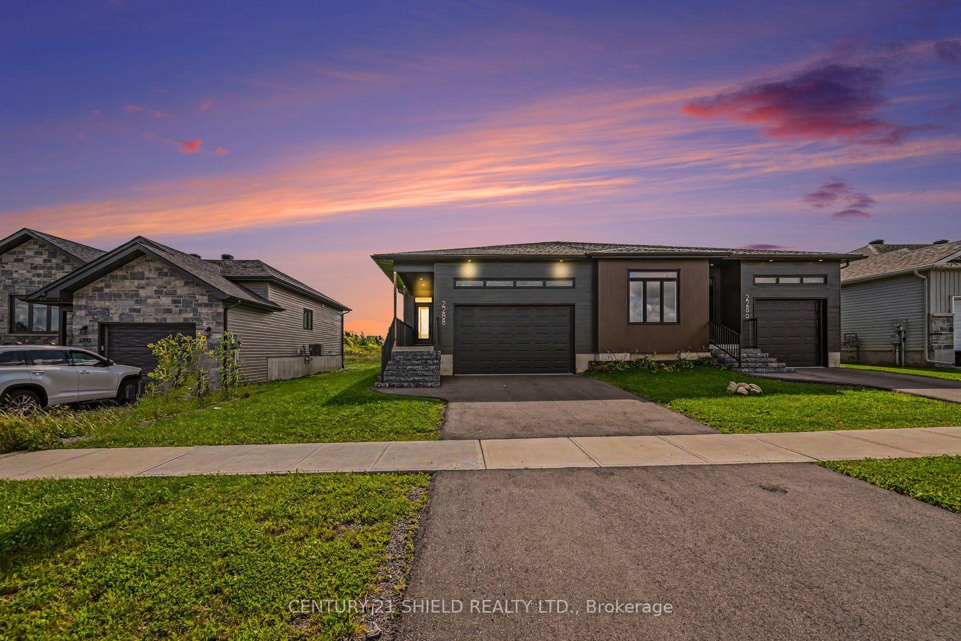 Photo 4 of 2288 Crewson Court, Cornwall, Cornwall — HOMEH