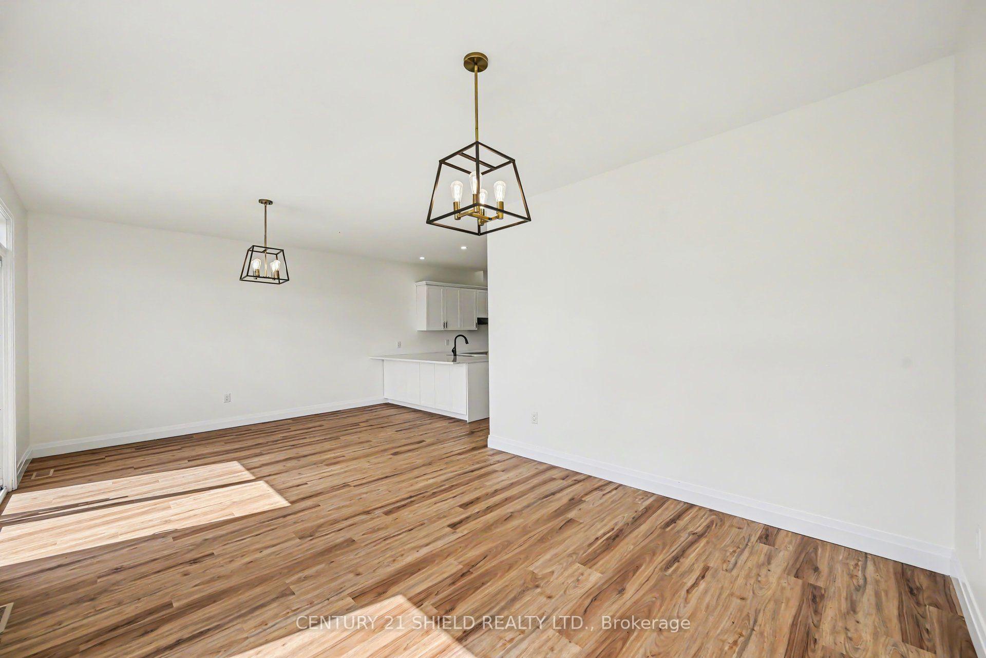 Photo 9 of 2288 Crewson Court, Cornwall, Cornwall — HOMEH