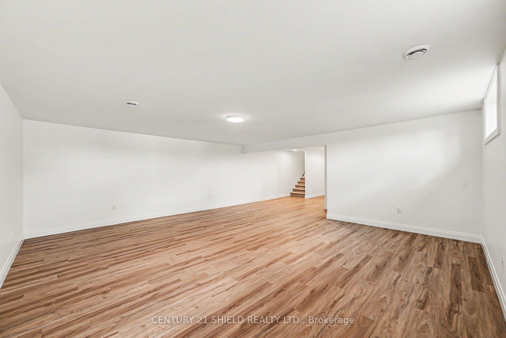 Photo 36 of 2288 Crewson Court, Cornwall, Cornwall — HOMEH