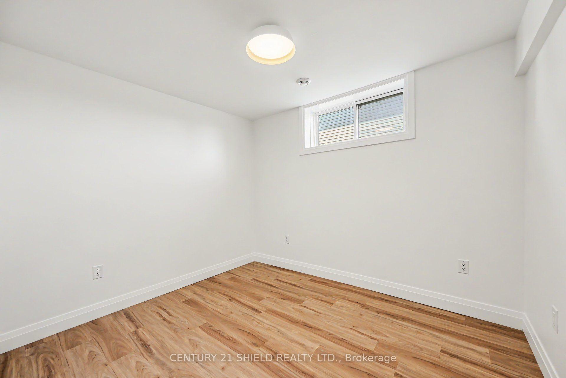 Photo 38 of 2288 Crewson Court, Cornwall, Cornwall — HOMEH