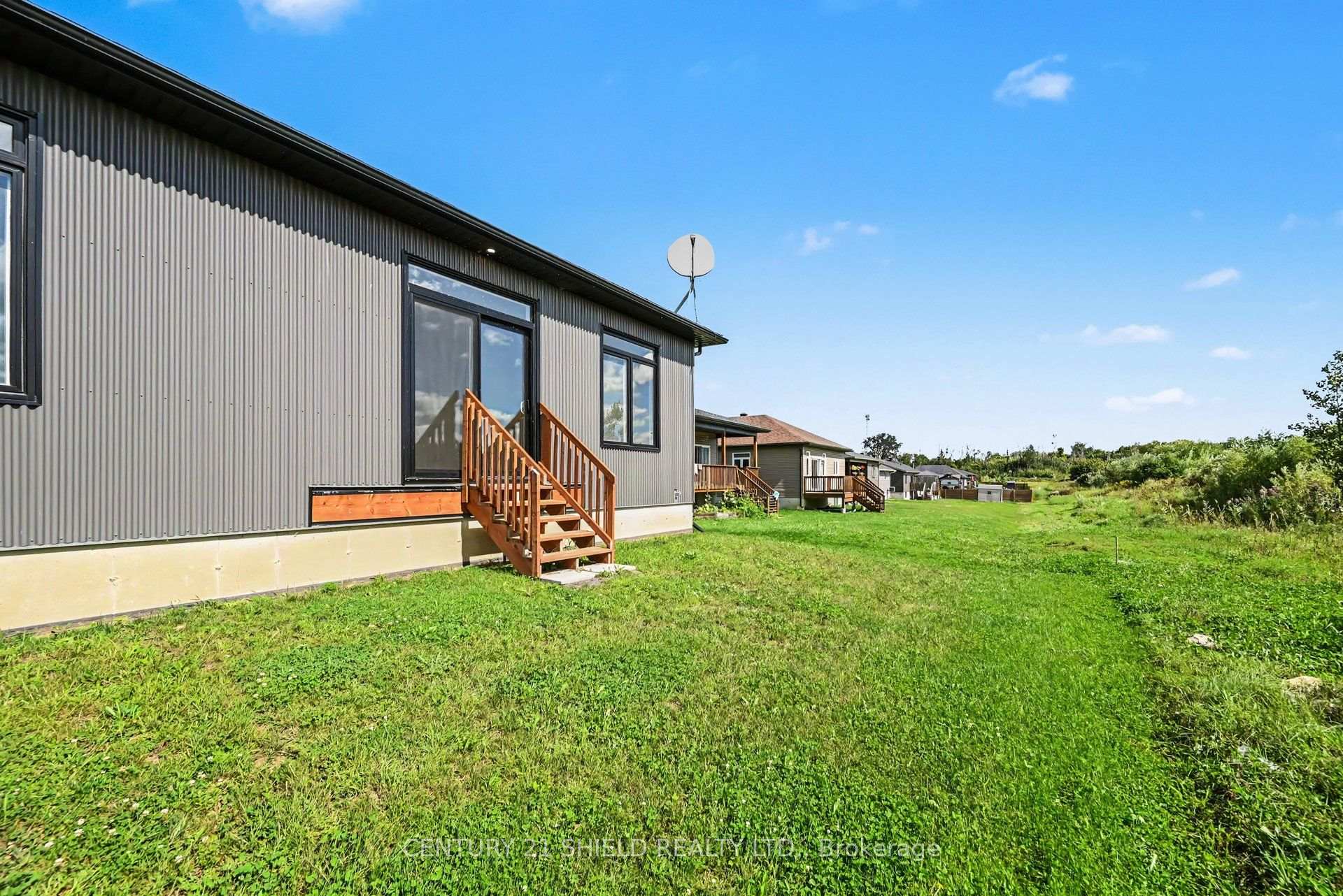 Photo 43 of 2288 Crewson Court, Cornwall, Cornwall — HOMEH