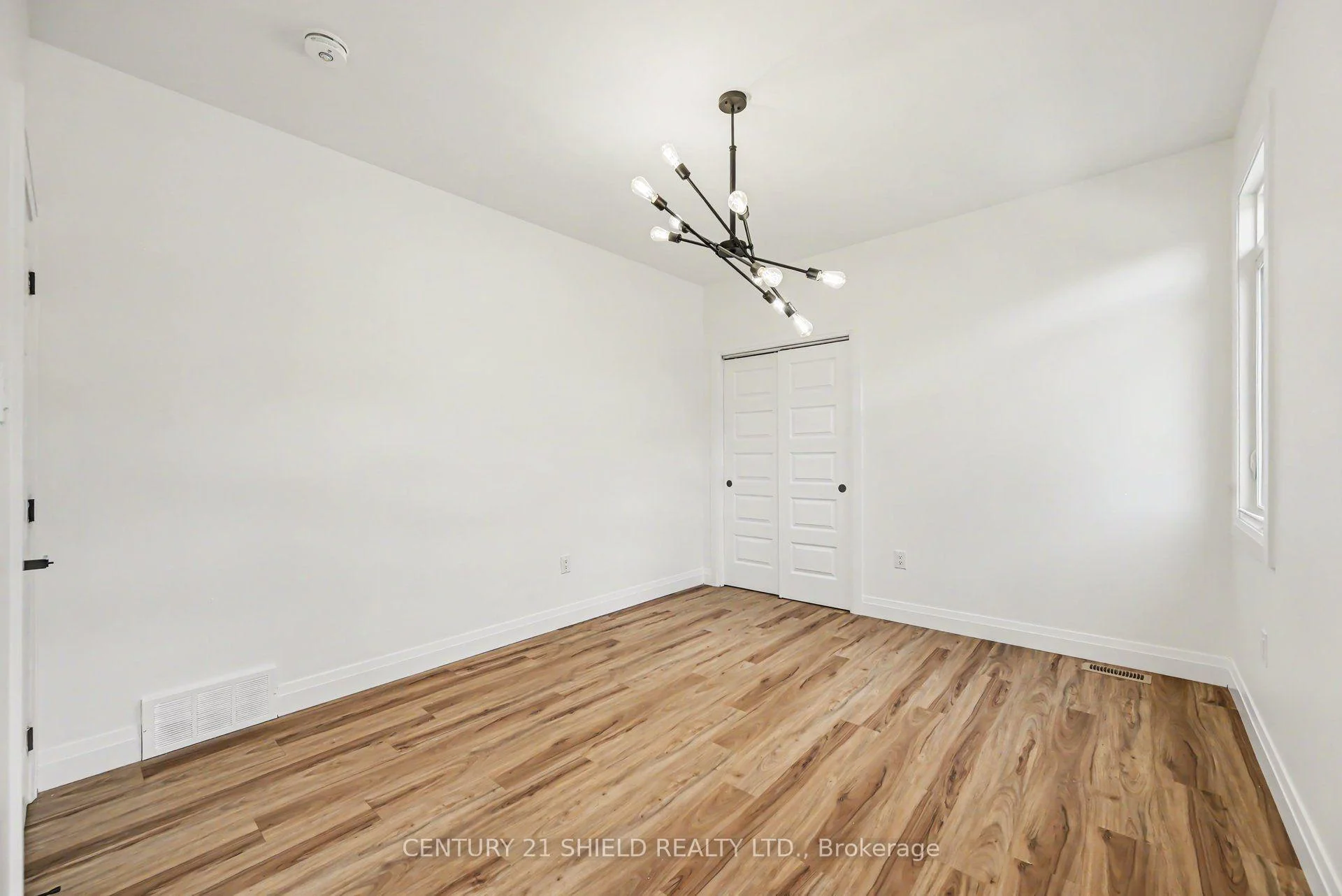 Photo 30 of 2288 Crewson Court, Cornwall, Cornwall — HOMEH