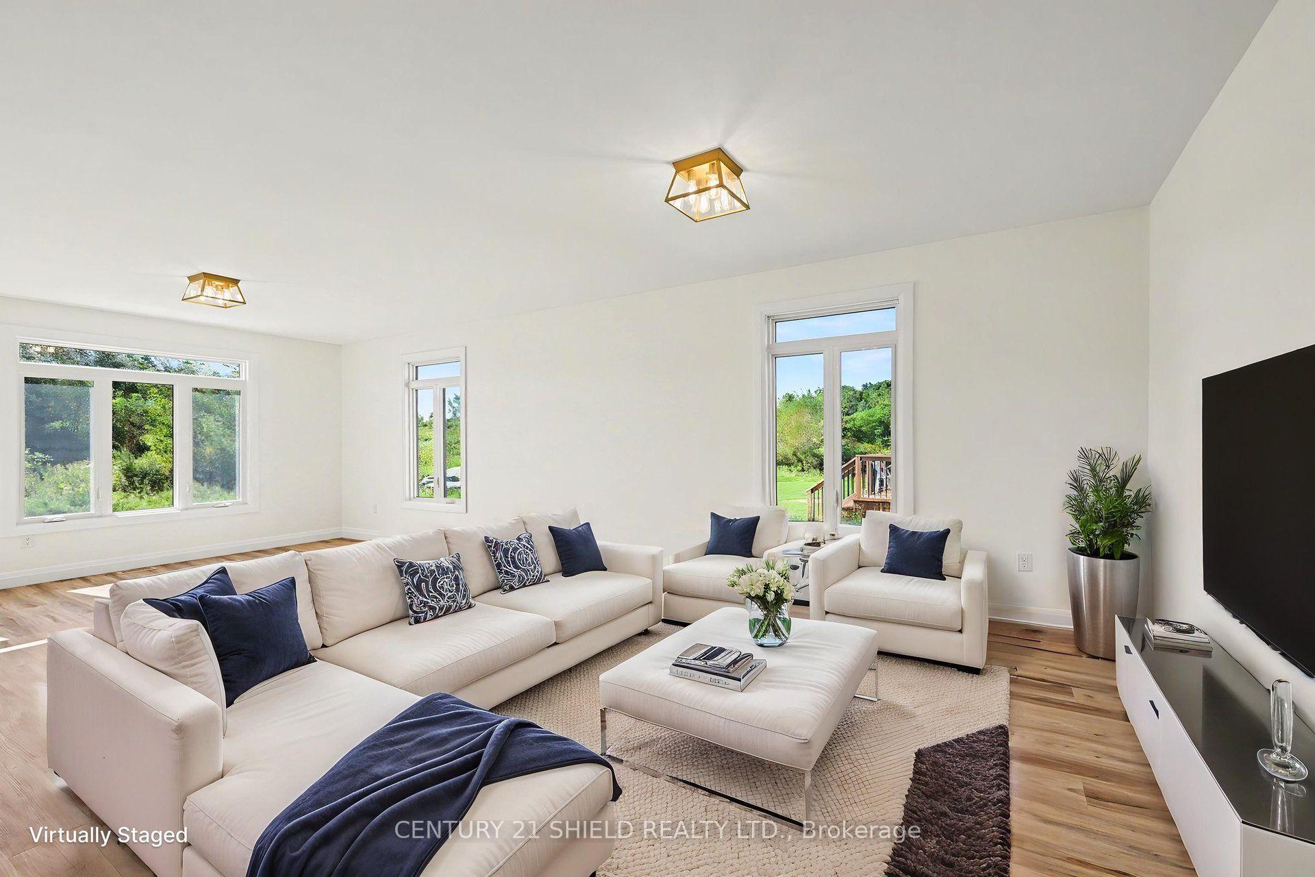 Photo 7 of 2286 Crewson Court, Cornwall, Cornwall — HOMEH