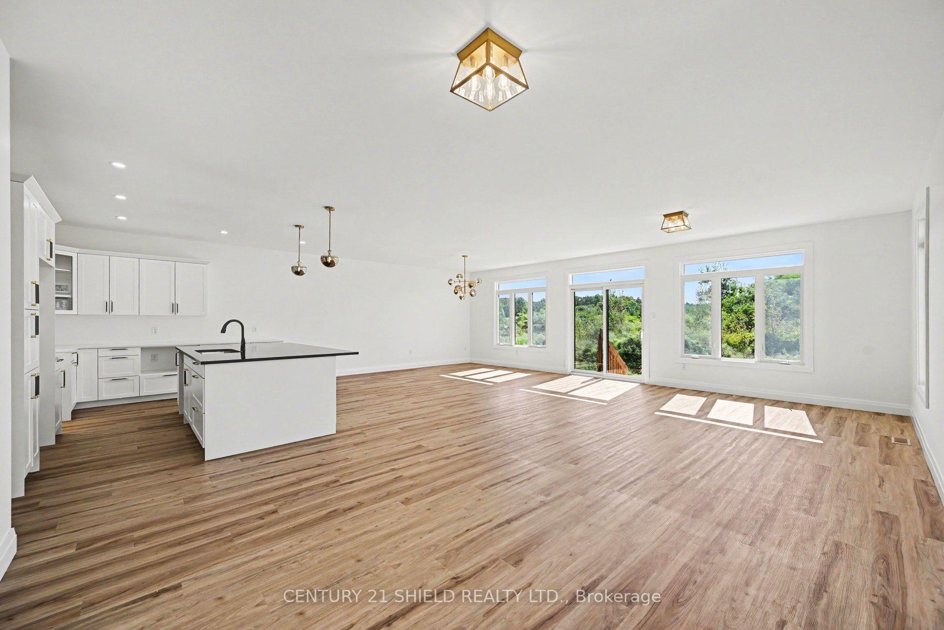 Photo 12 of 2286 Crewson Court, Cornwall, Cornwall — HOMEH