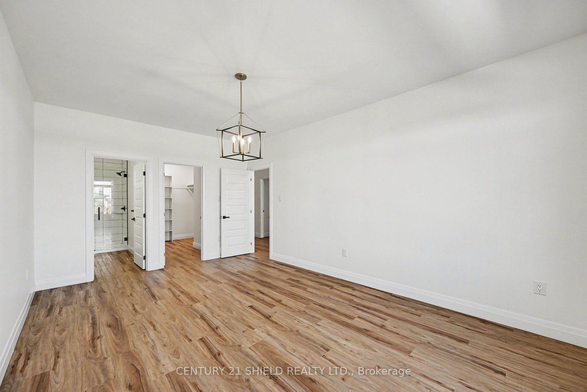 Photo 25 of 2286 Crewson Court, Cornwall, Cornwall — HOMEH