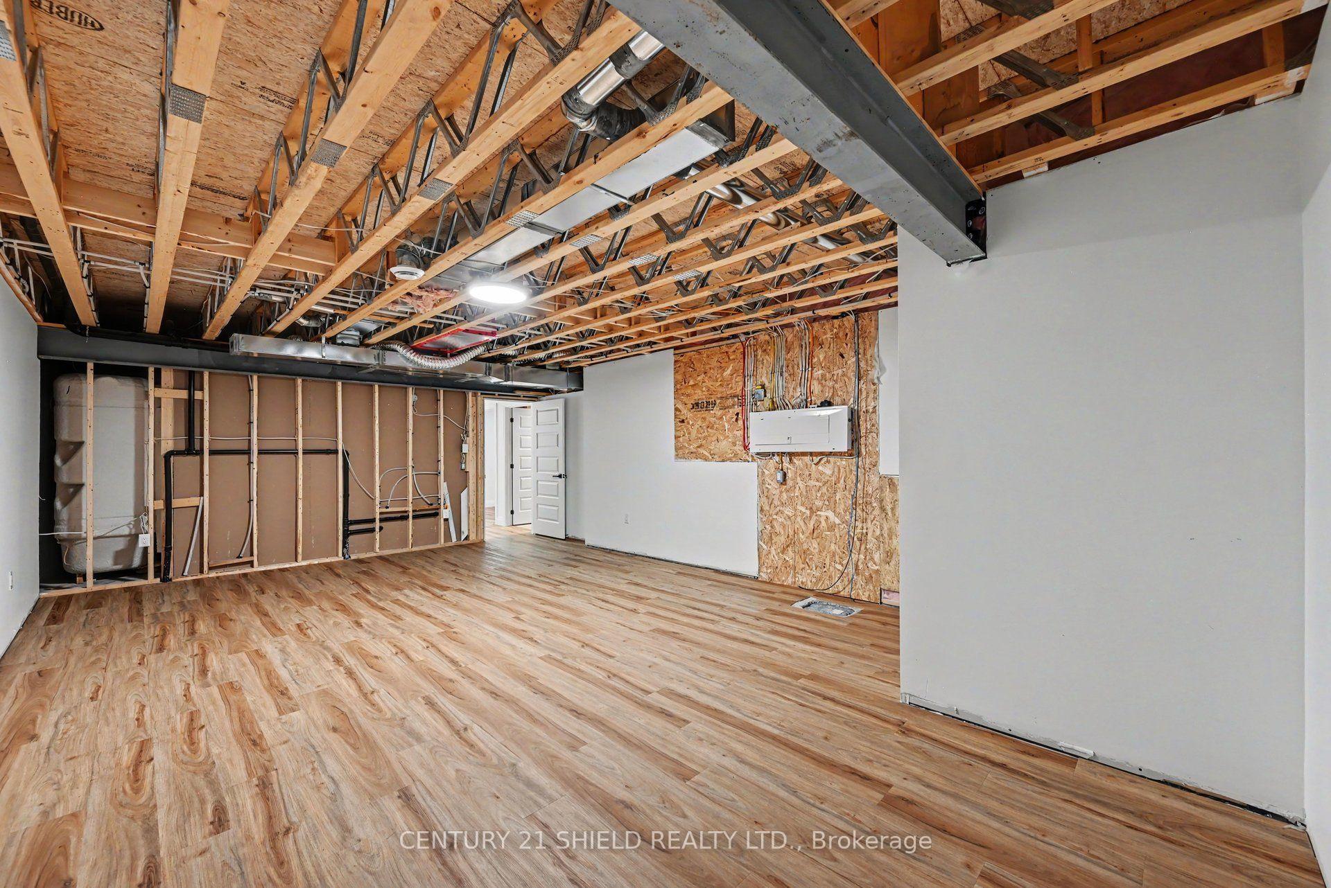 Photo 42 of 2286 Crewson Court, Cornwall, Cornwall — HOMEH