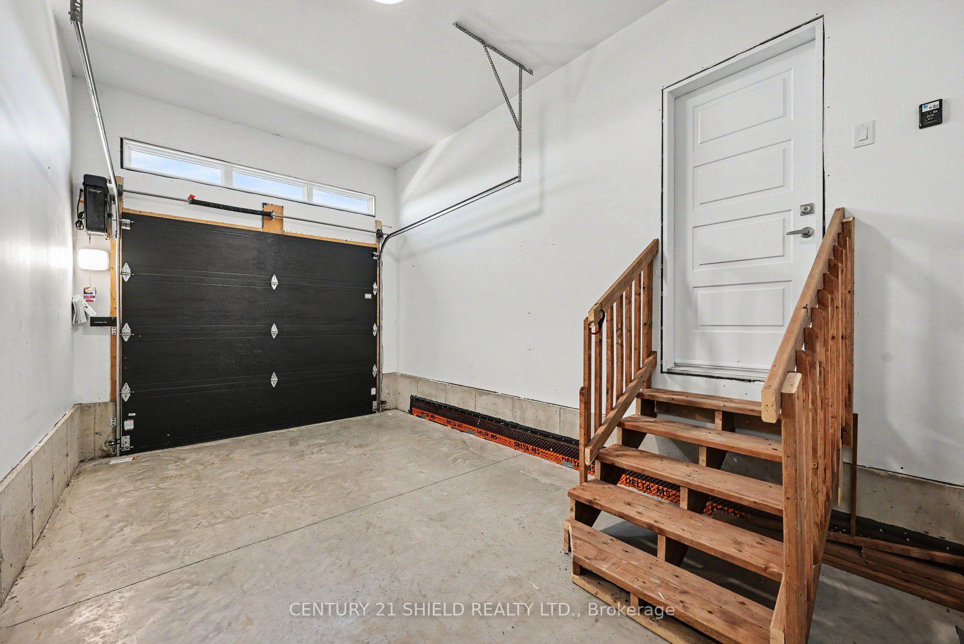 Photo 43 of 2286 Crewson Court, Cornwall, Cornwall — HOMEH