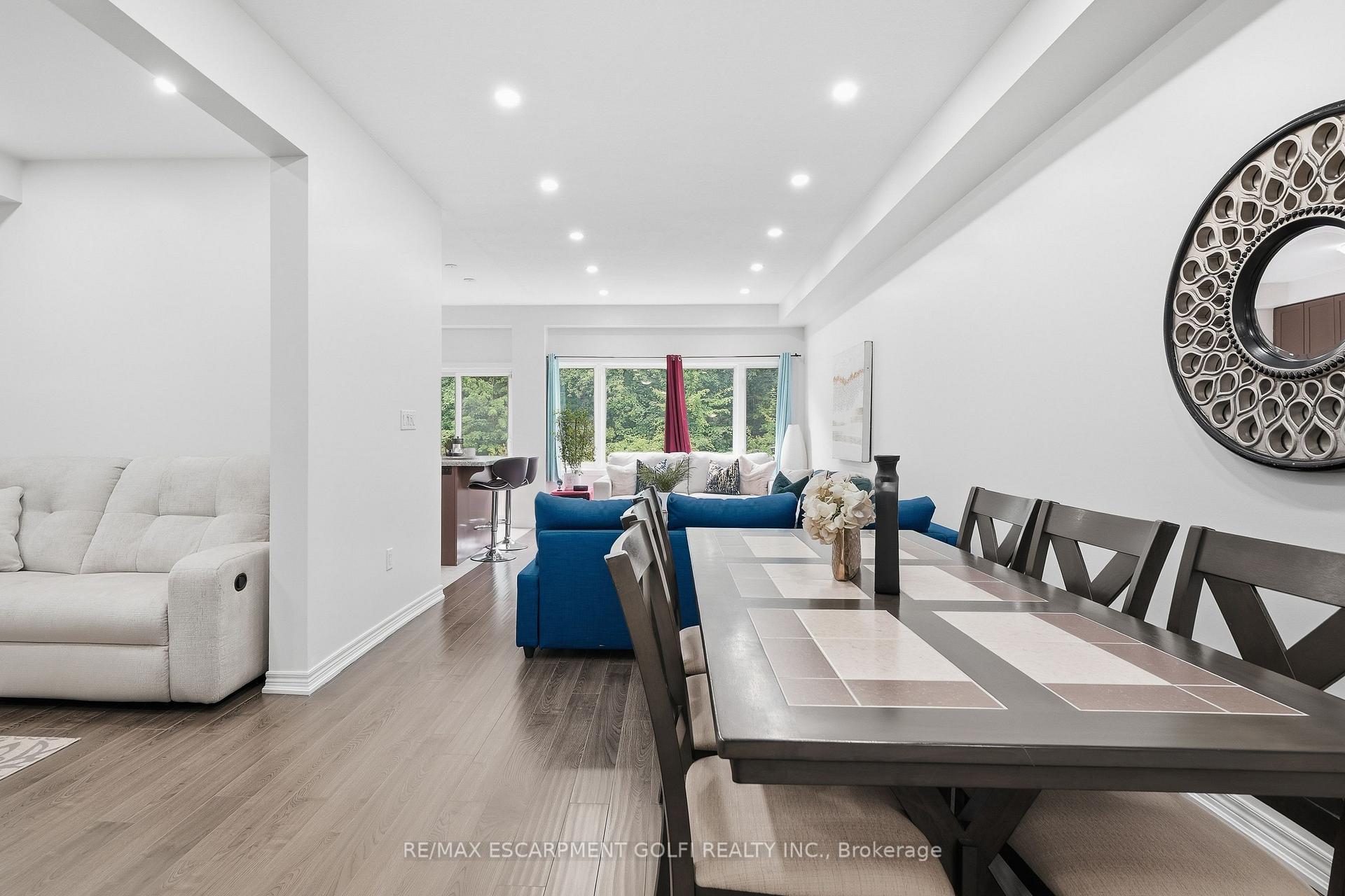 Photo 6 of 161 Kinsman Drive, Hamilton, Binbrook — HOMEH
