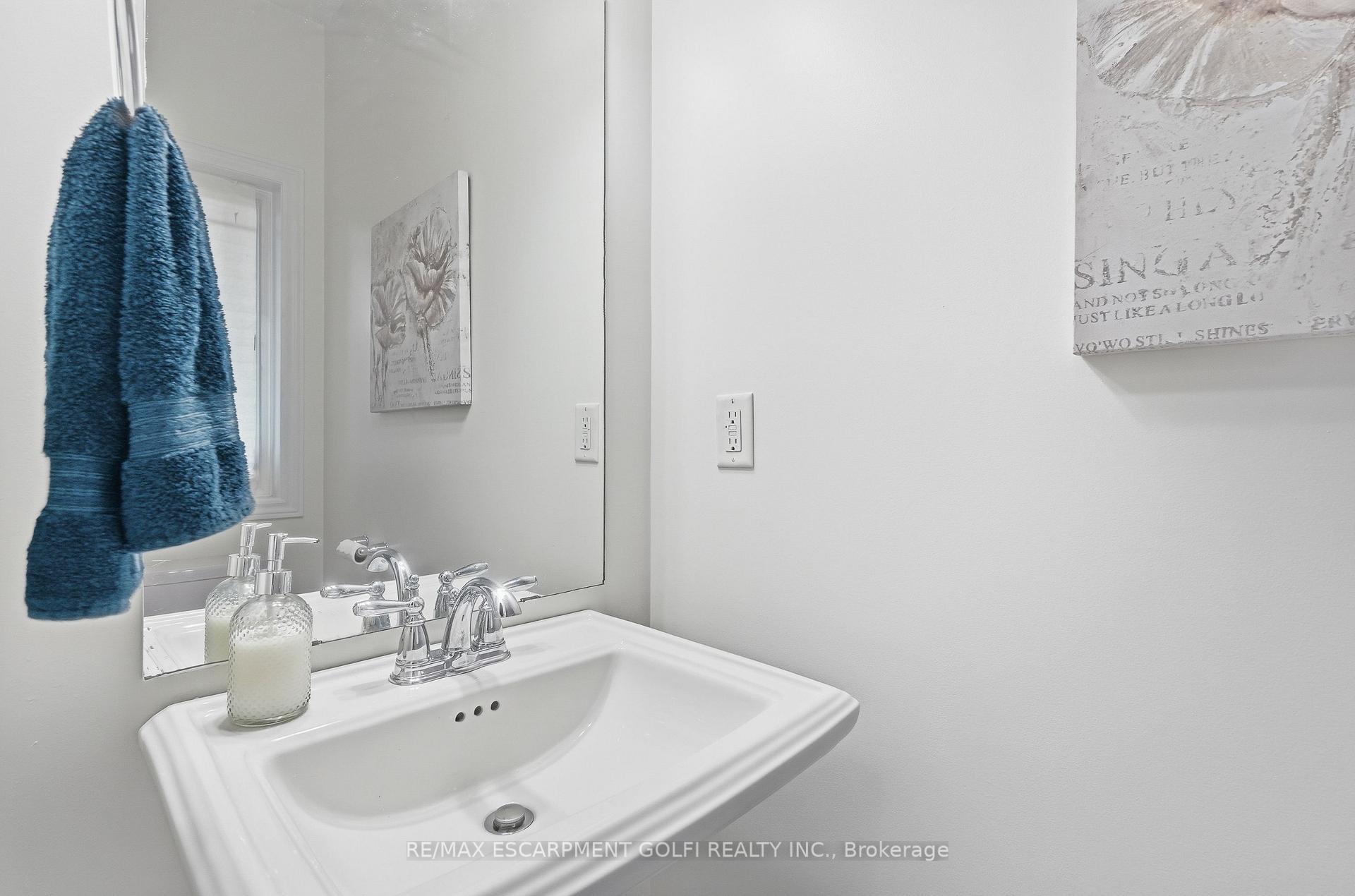 Photo 19 of 161 Kinsman Drive, Hamilton, Binbrook — HOMEH