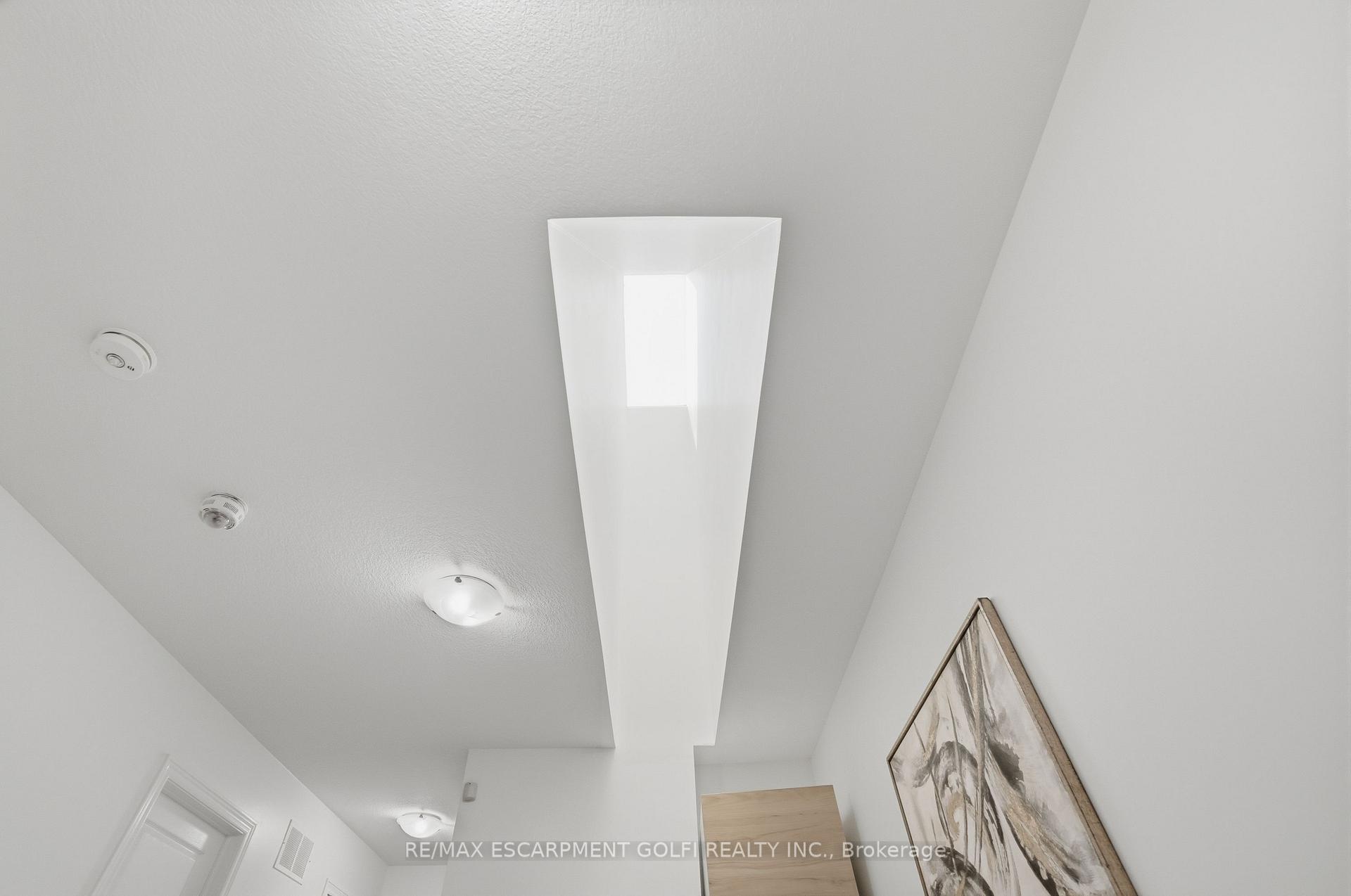 Photo 21 of 161 Kinsman Drive, Hamilton, Binbrook — HOMEH