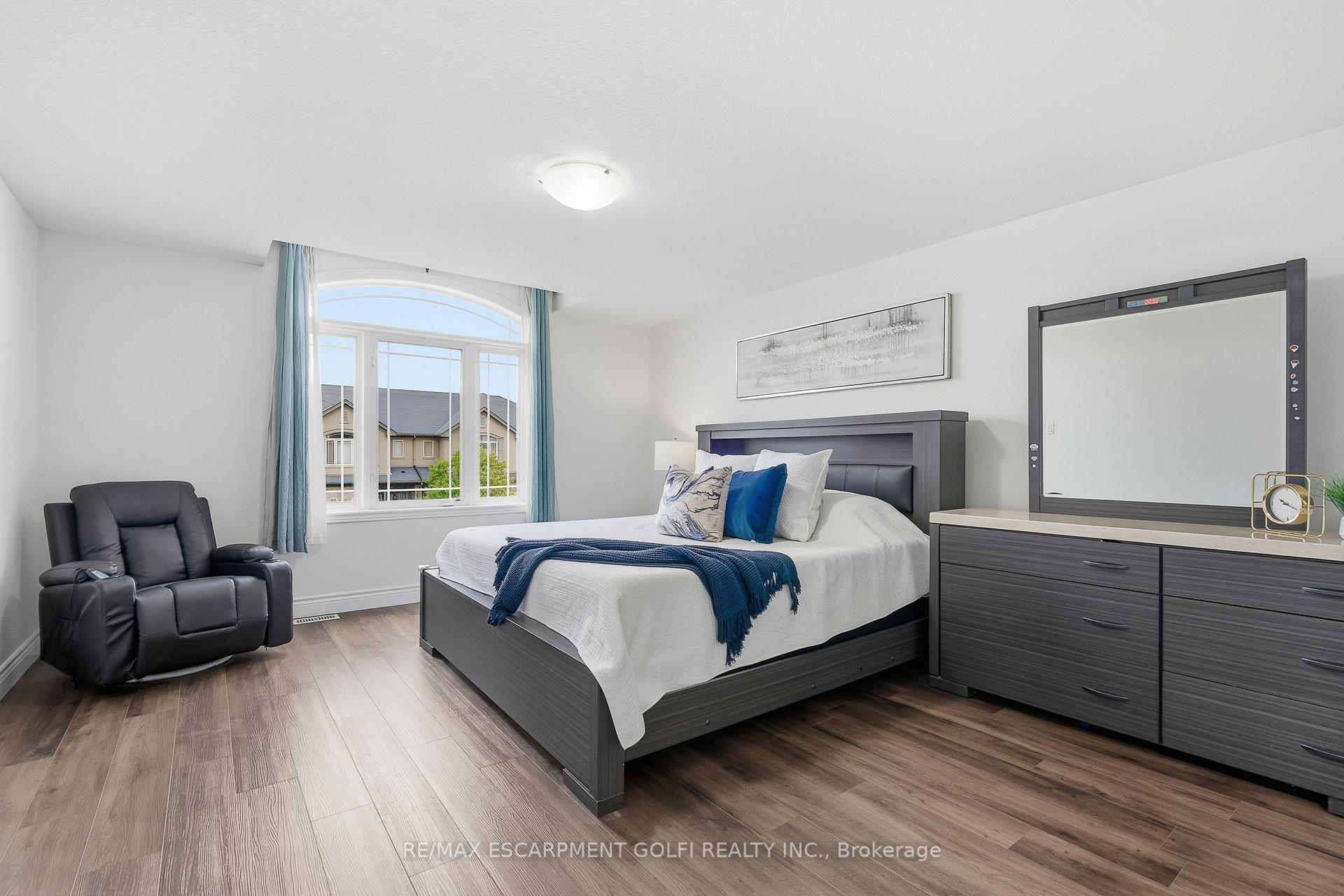 Photo 24 of 161 Kinsman Drive, Hamilton, Binbrook — HOMEH