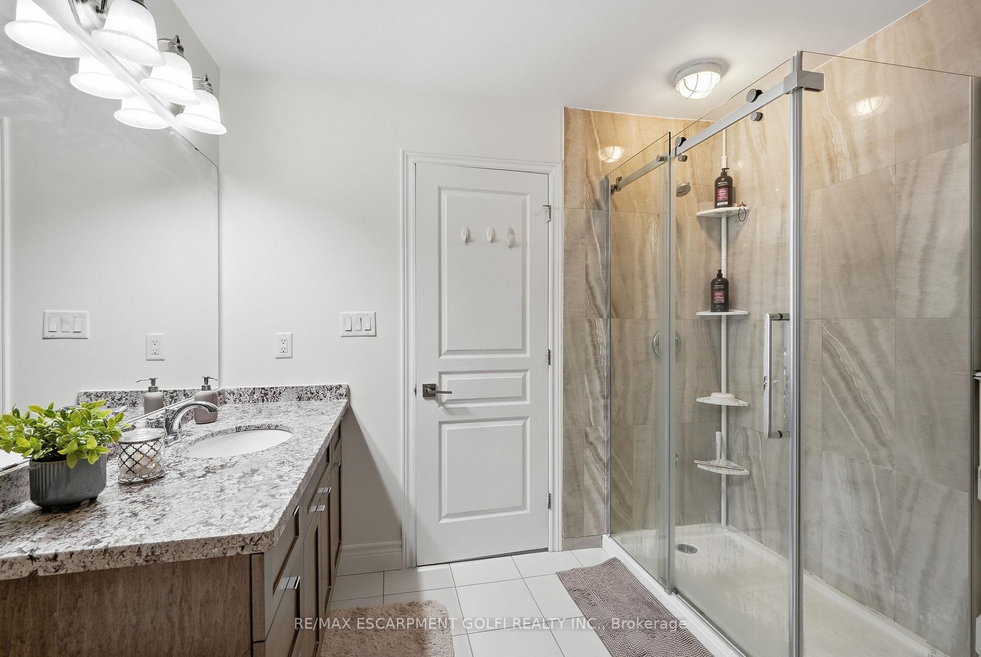 Photo 31 of 161 Kinsman Drive, Hamilton, Binbrook — HOMEH