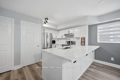 Photo 10 of Unit 36, 208 Niagara Street, Toronto, Niagara — HOMEH
