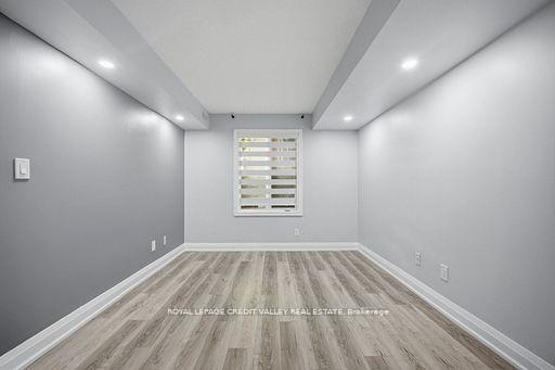 Photo 15 of Unit 36, 208 Niagara Street, Toronto, Niagara — HOMEH