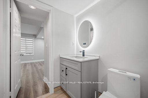 Photo 18 of Unit 36, 208 Niagara Street, Toronto, Niagara — HOMEH