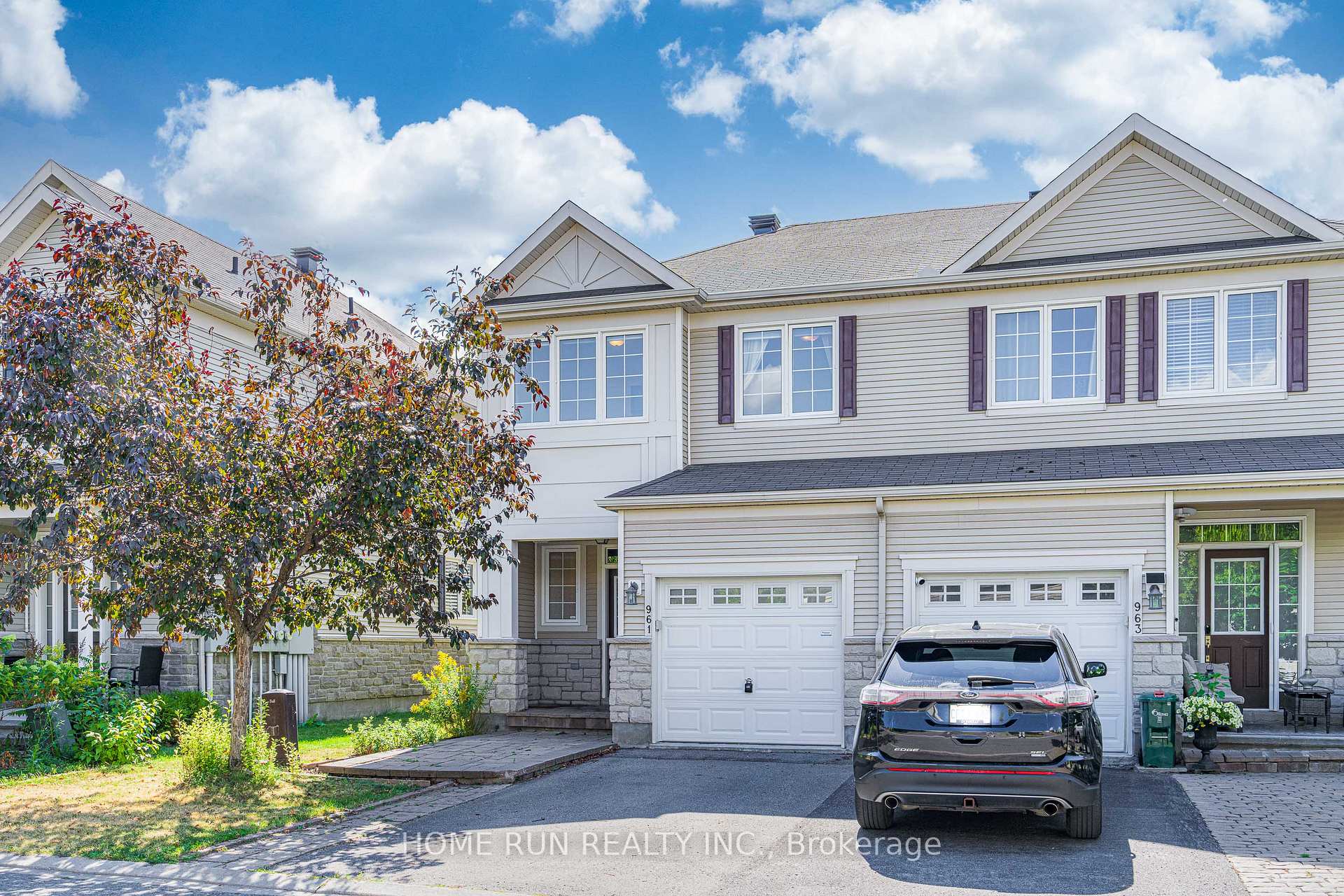 Photo 3 of 961 Caldermill Private, Ottawa, Barrhaven - Stonebridge — HOMEH