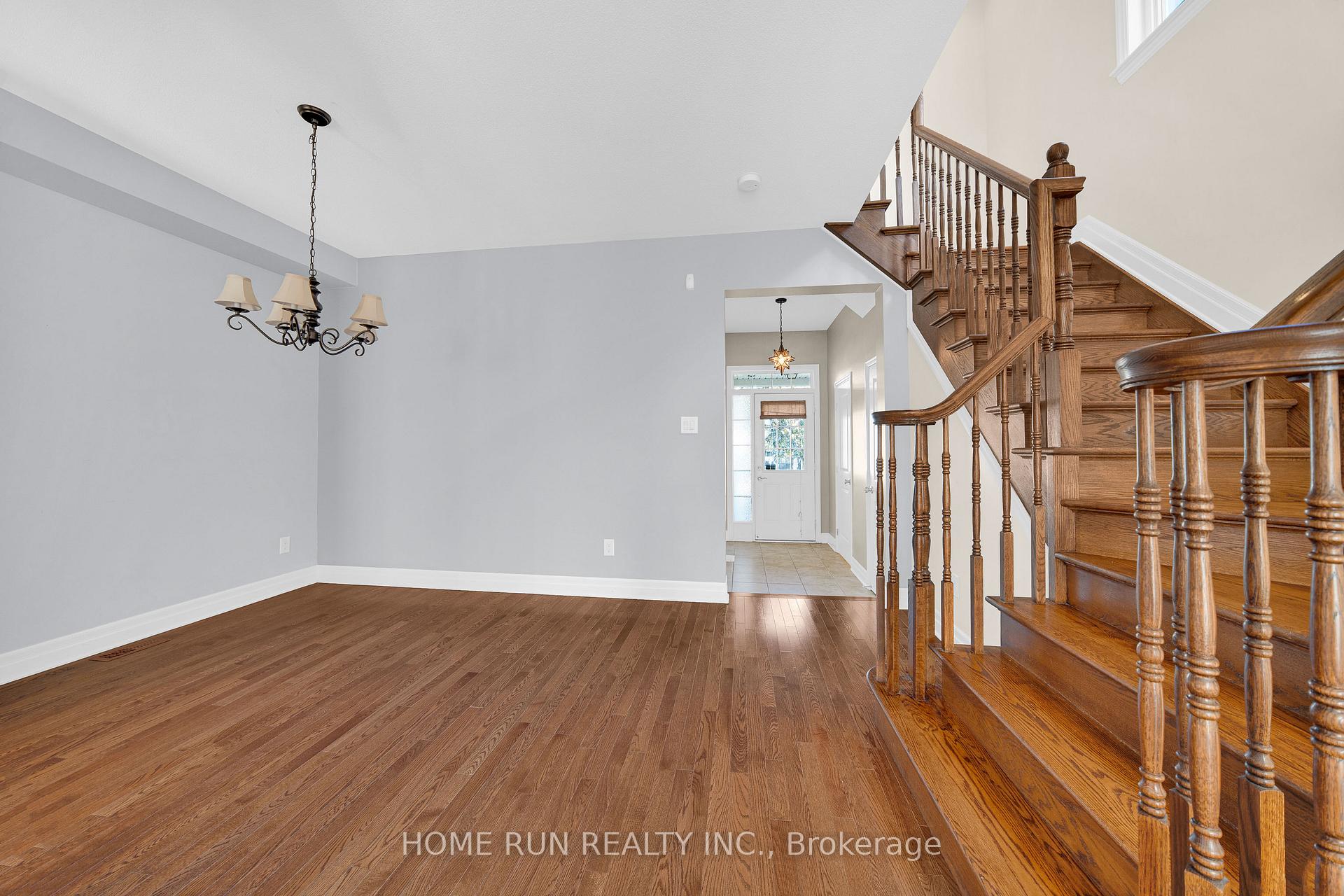 Photo 7 of 961 Caldermill Private, Ottawa, Barrhaven - Stonebridge — HOMEH
