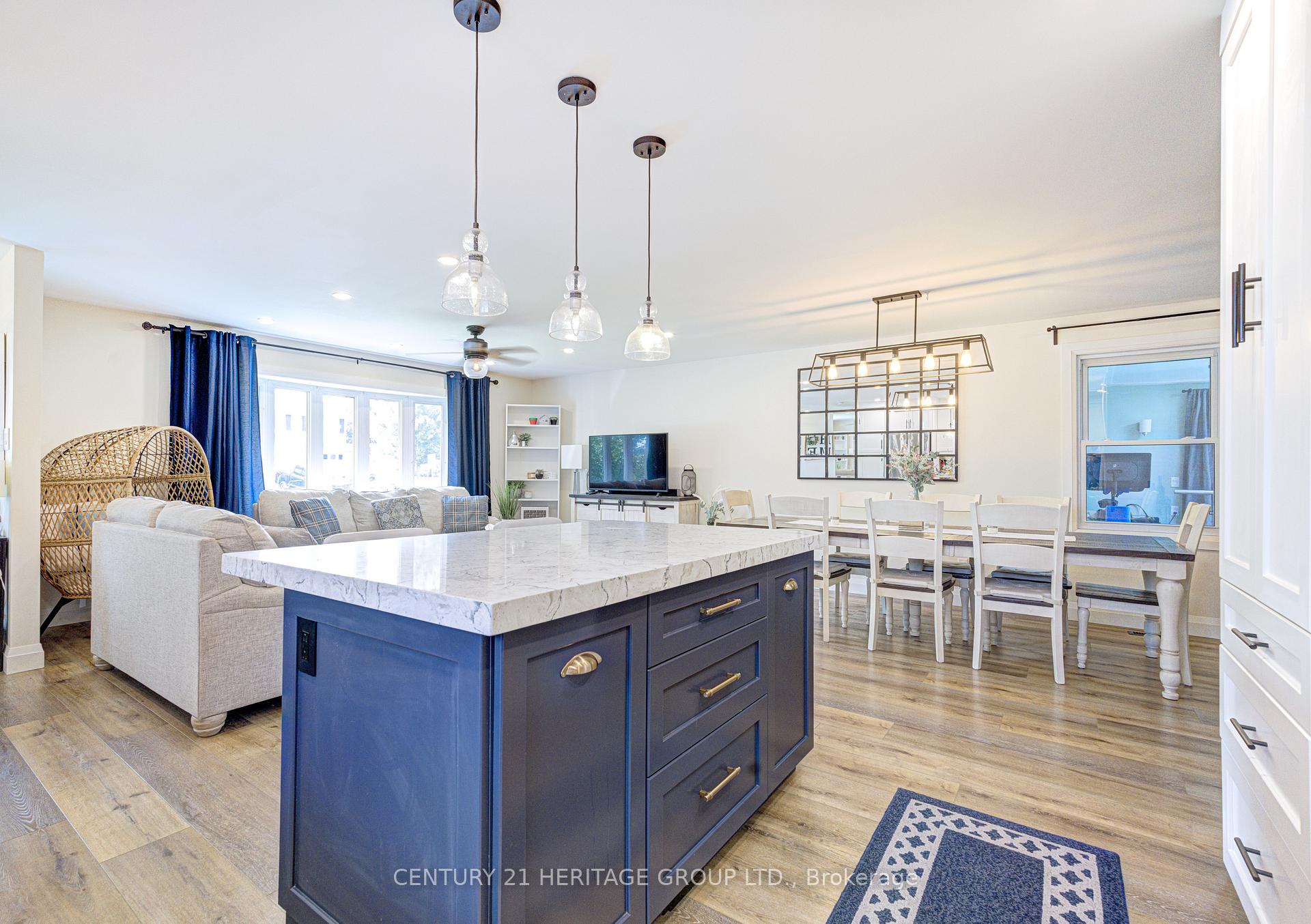 Photo 11 of 2379 Duncaster Drive, Burlington, Brant Hills — HOMEH