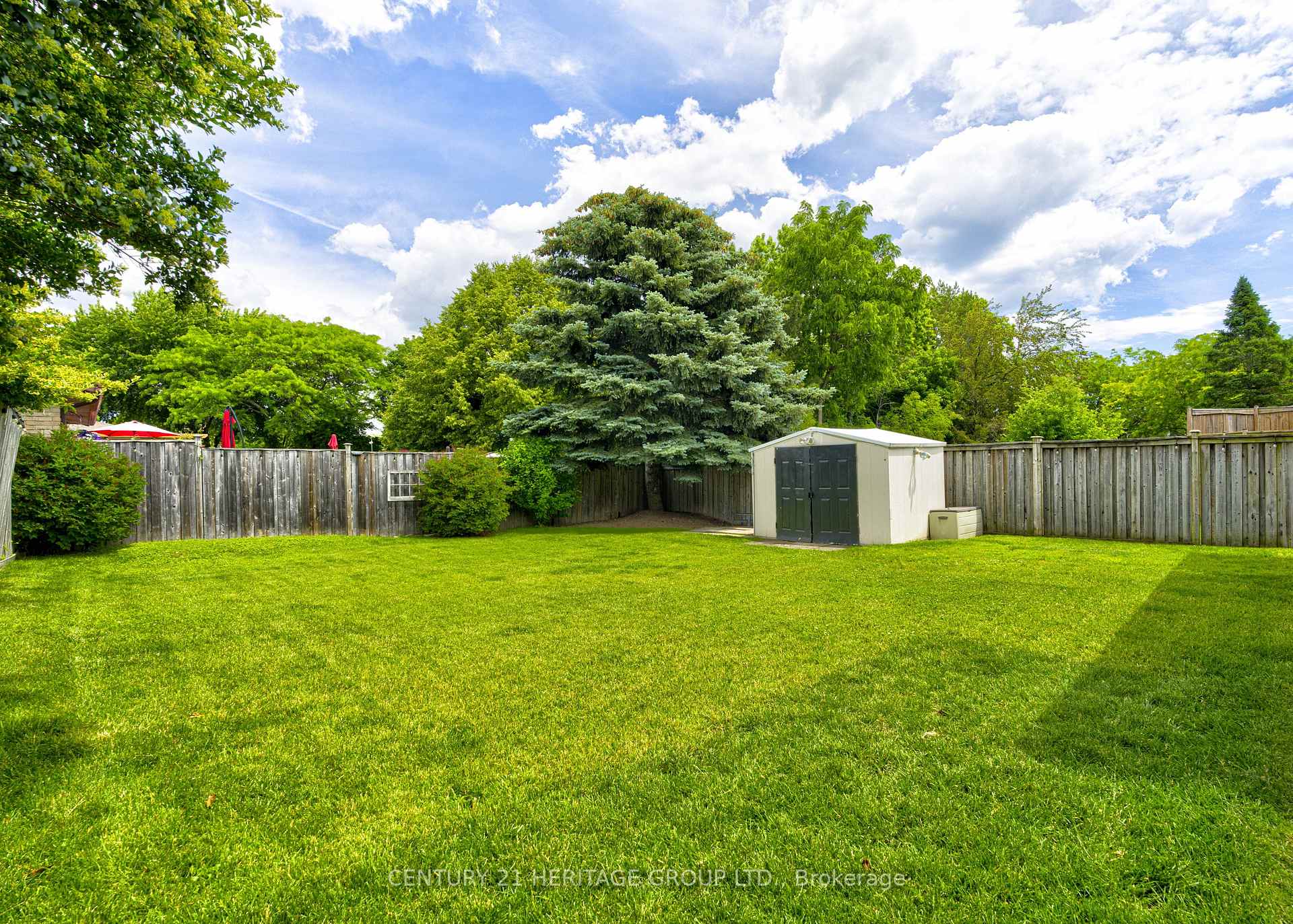 Photo 33 of 2379 Duncaster Drive, Burlington, Brant Hills — HOMEH