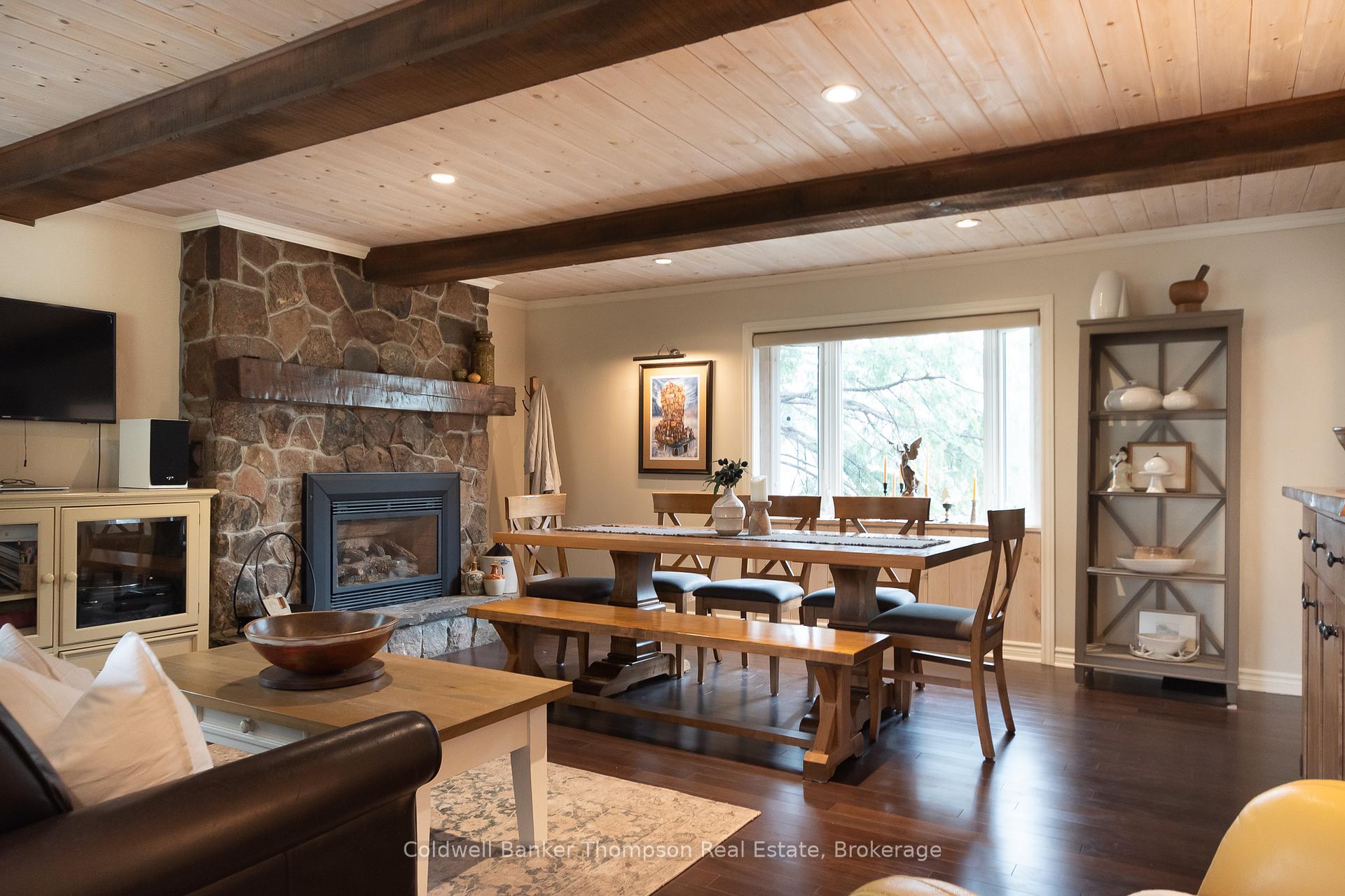 Photo of 2-2802 Muskoka 118 Road W