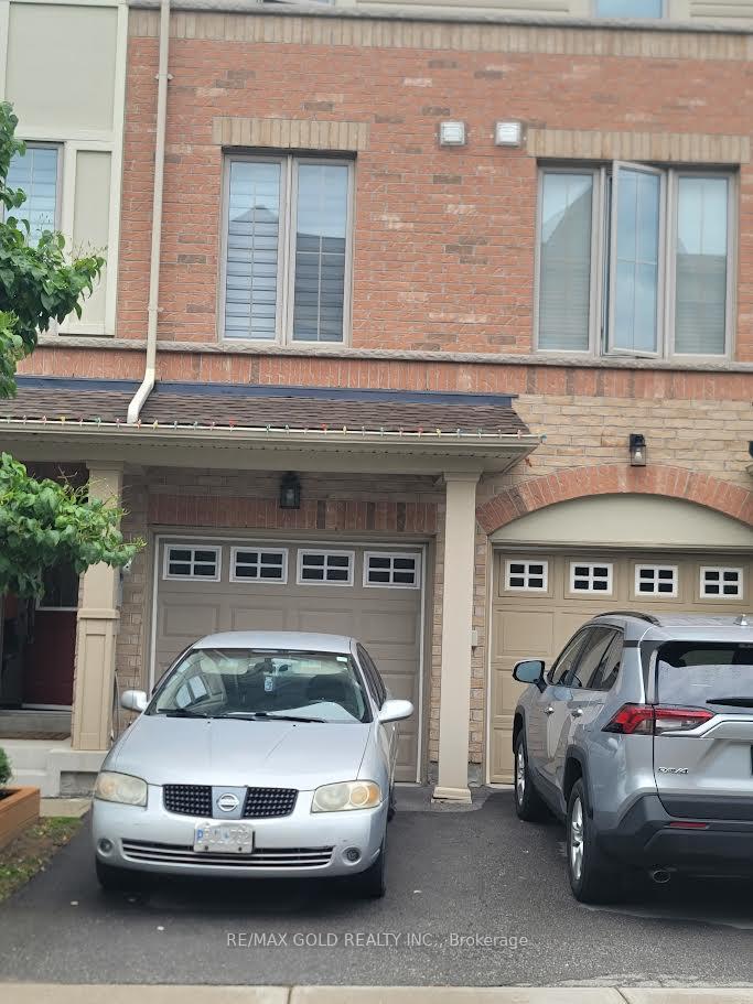 Photo 1 of 12 Cailiff Street, Brampton, Bram West — HOMEH