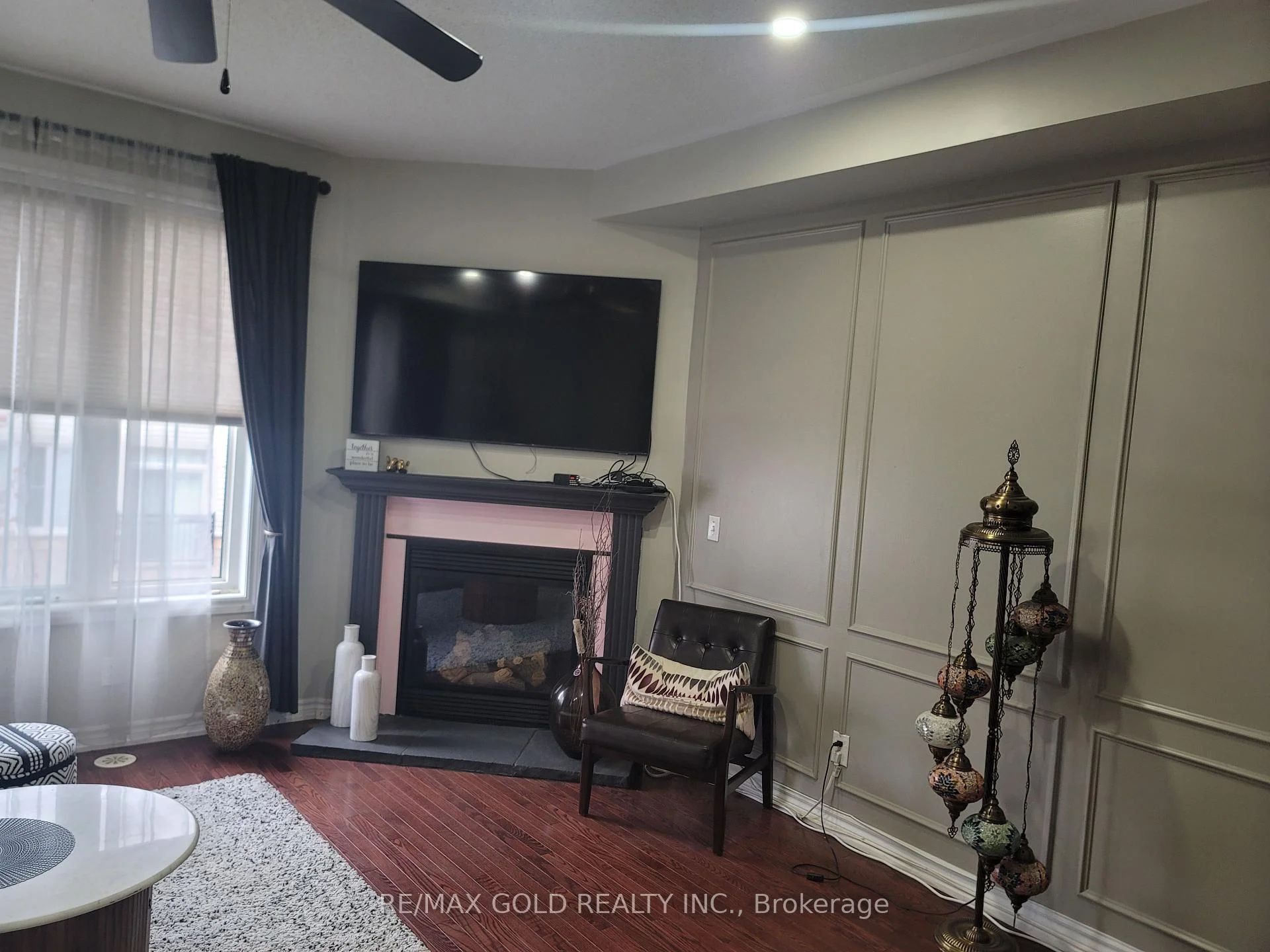 Photo 23 of 12 Cailiff Street, Brampton, Bram West — HOMEH
