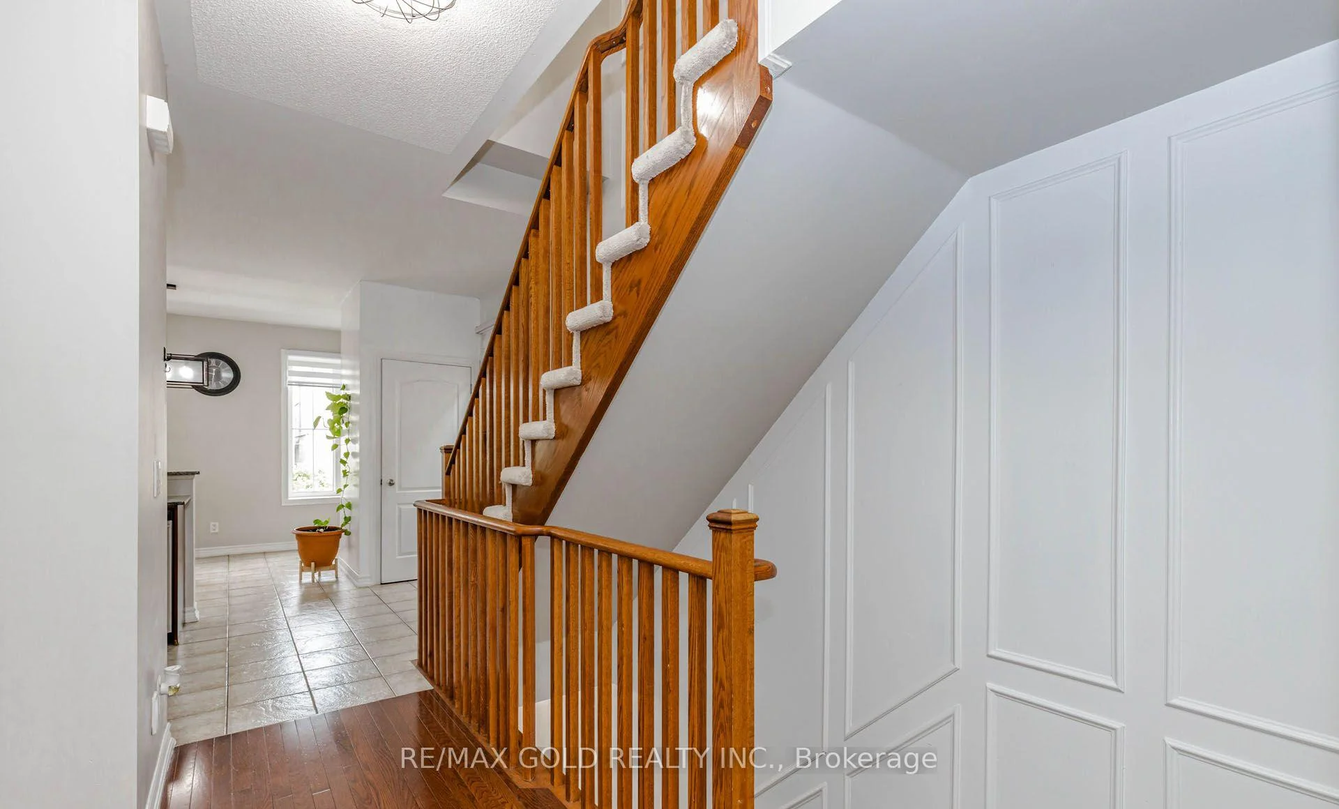 Photo 24 of 12 Cailiff Street, Brampton, Bram West — HOMEH