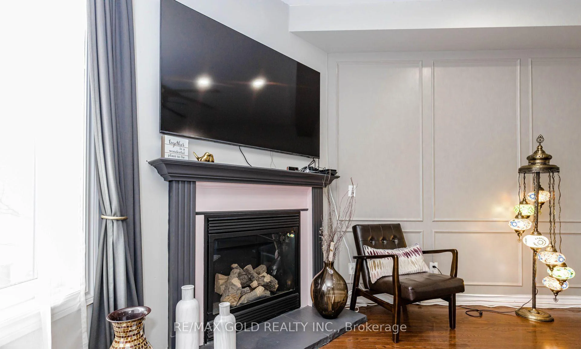 Photo 36 of 12 Cailiff Street, Brampton, Bram West — HOMEH