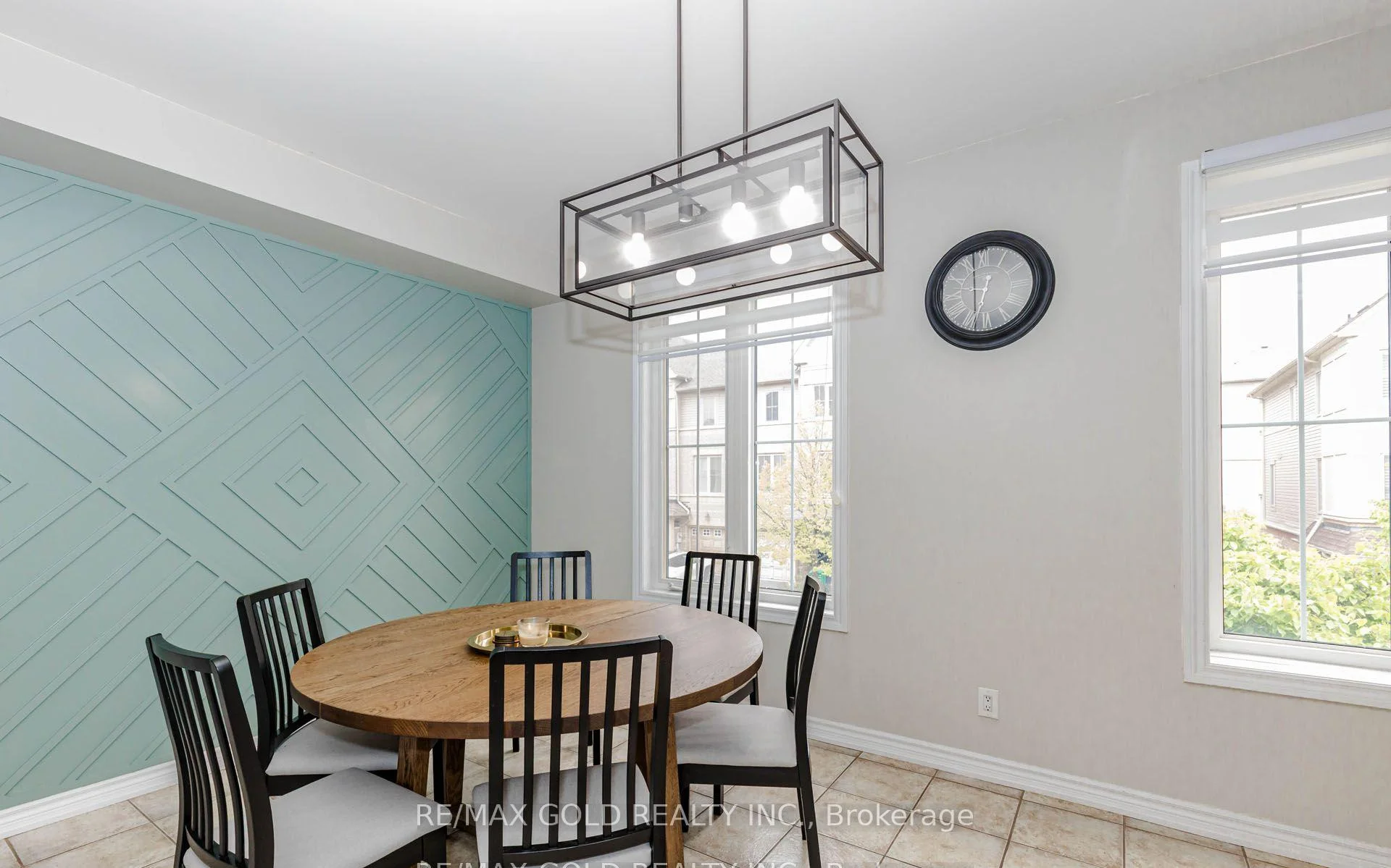 Photo 44 of 12 Cailiff Street, Brampton, Bram West — HOMEH