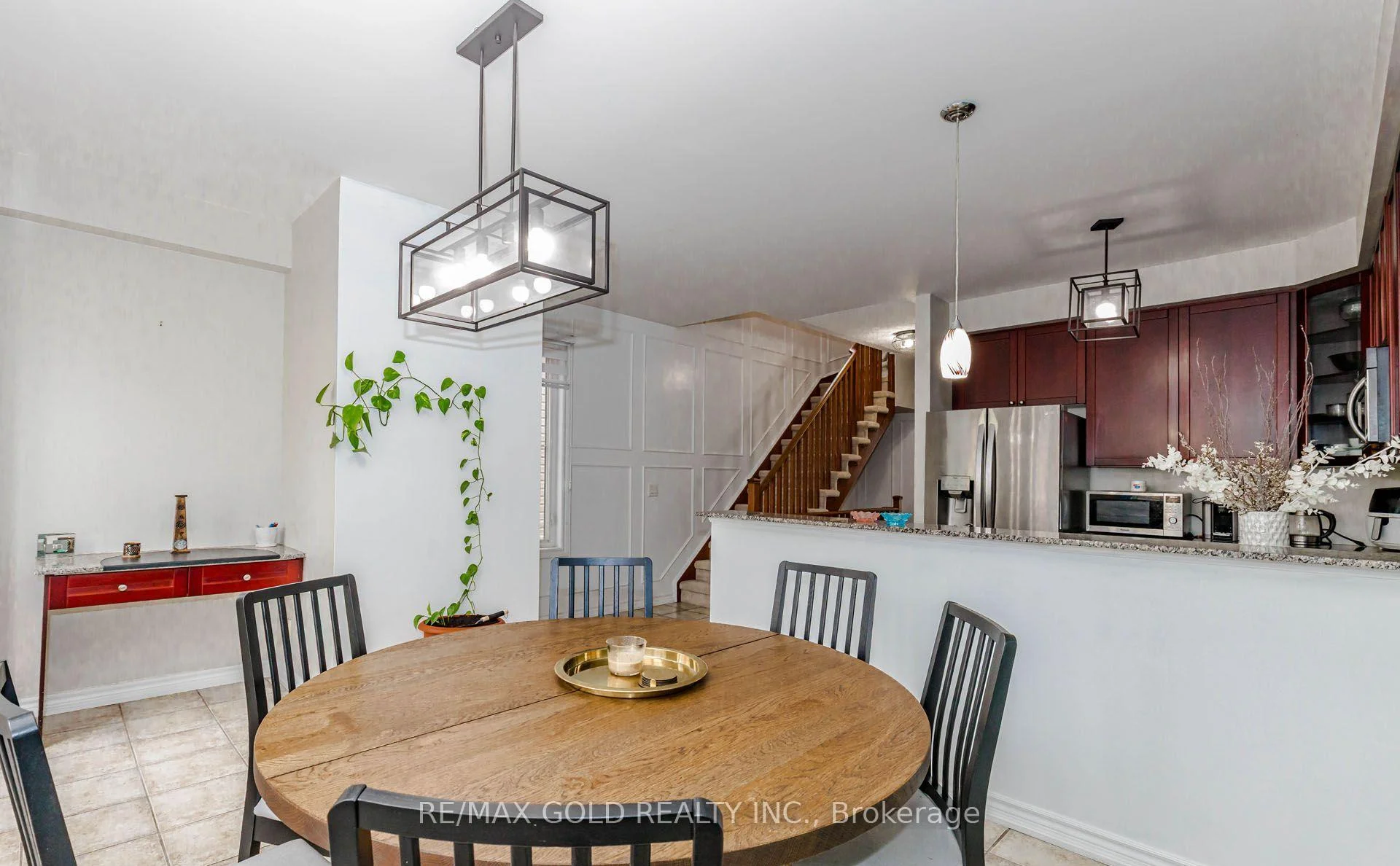 Photo 46 of 12 Cailiff Street, Brampton, Bram West — HOMEH