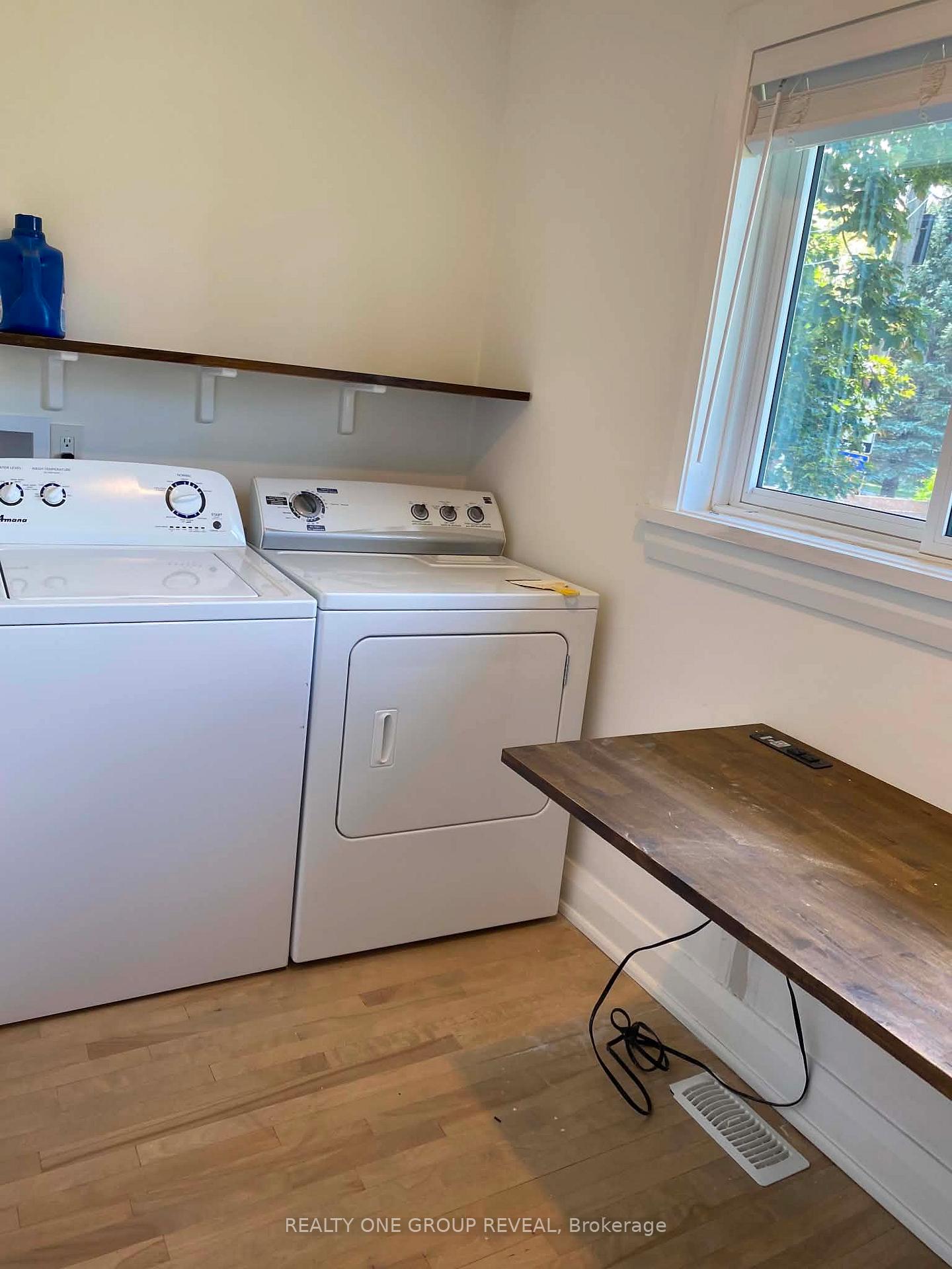 Photo 13 of Unit Main, 756 Cummings Avenue, Ottawa, Castle Heights/Rideau High — HOMEH