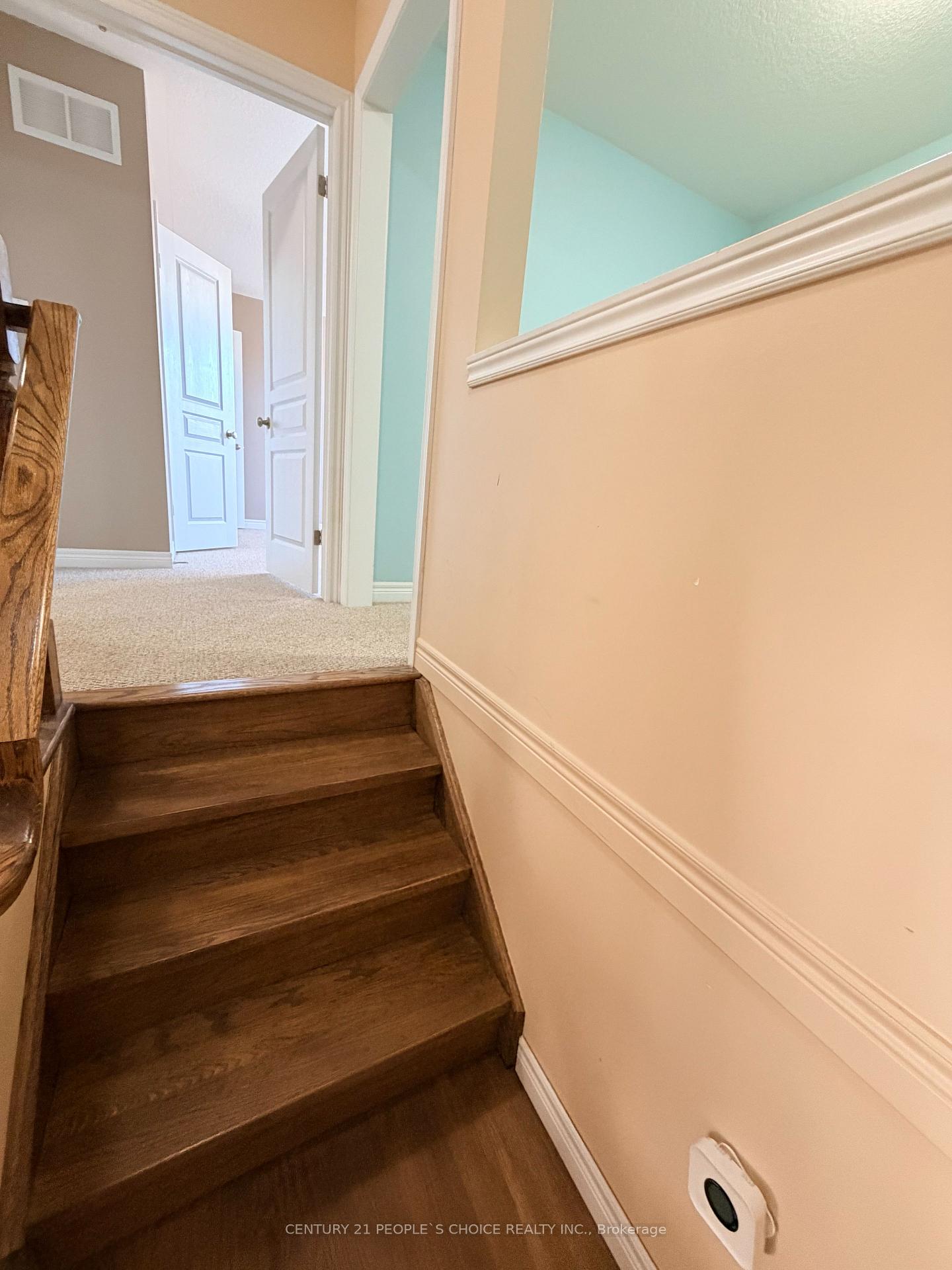 Photo 15 of 4 Charleswood Crescent, Hamilton, Rural Glanbrook — HOMEH