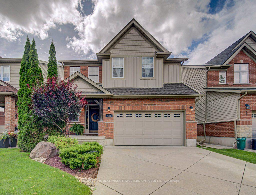 Photo 1 of 424 Sauve Crescent, Waterloo, Beechwood West — HOMEH