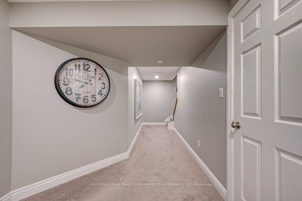 Photo 36 of 424 Sauve Crescent, Waterloo, Beechwood West — HOMEH