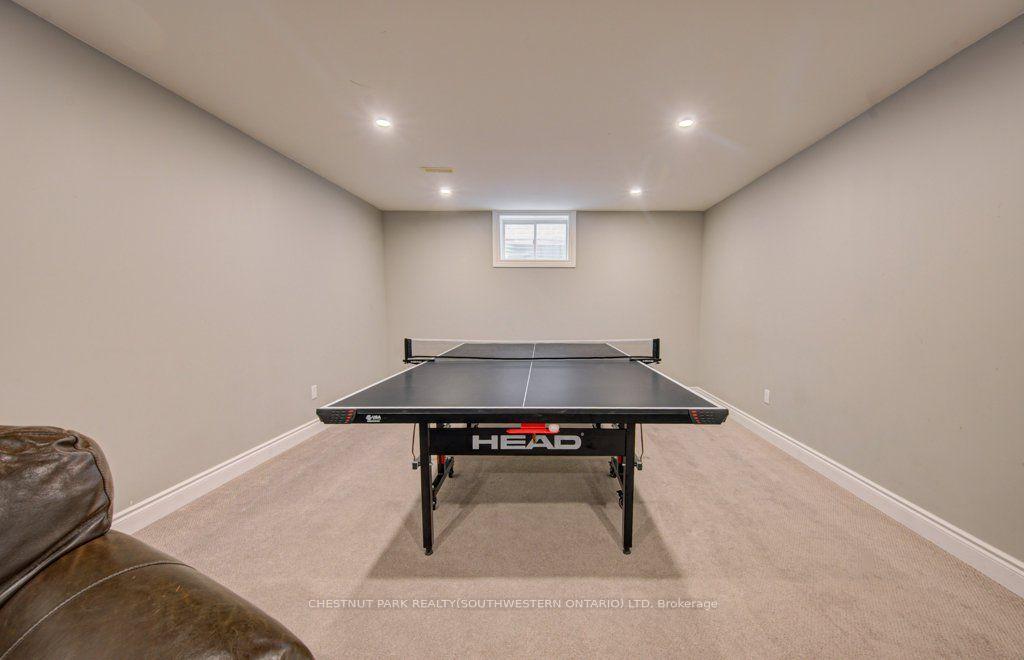 Photo 41 of 424 Sauve Crescent, Waterloo, Beechwood West — HOMEH