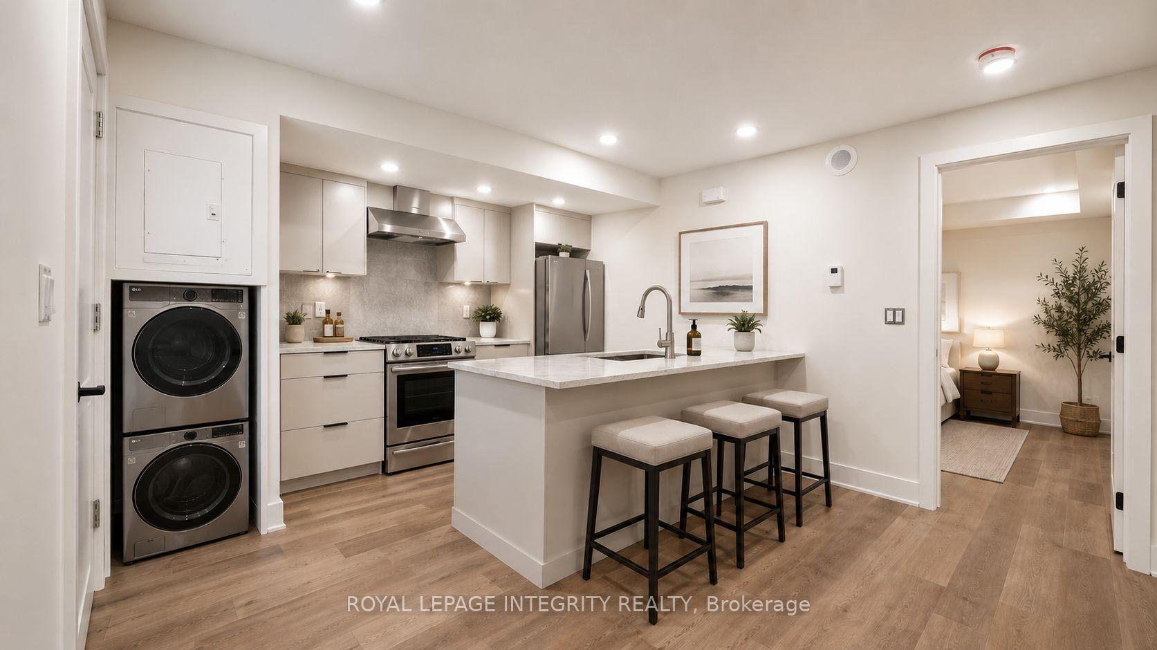 Photo 5 of Unit B, 374 Berkley Avenue, Ottawa, Westboro West — HOMEH