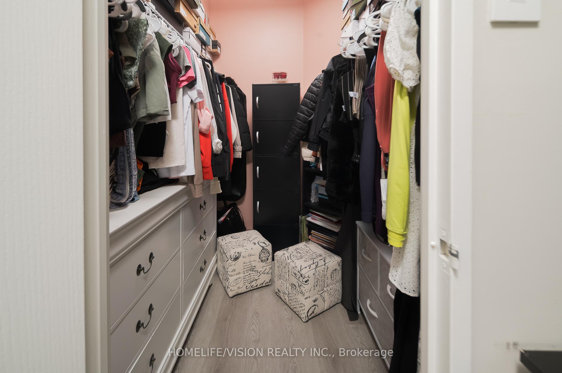 Photo 25 of Unit 413, 7 Townsgate Drive, Vaughan, Crestwood-Springfarm-Yorkhill — HOMEH