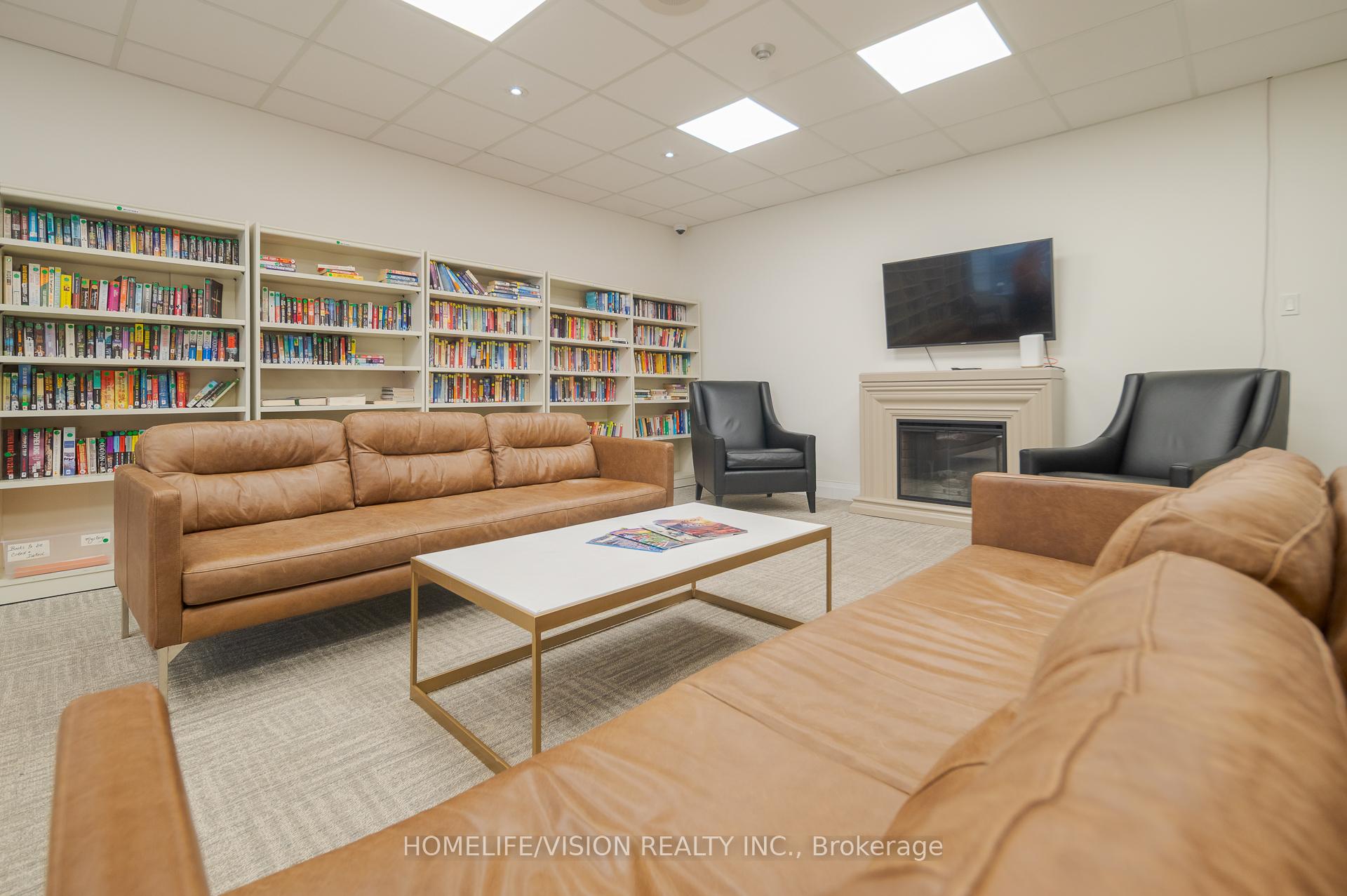 Photo 31 of Unit 413, 7 Townsgate Drive, Vaughan, Crestwood-Springfarm-Yorkhill — HOMEH