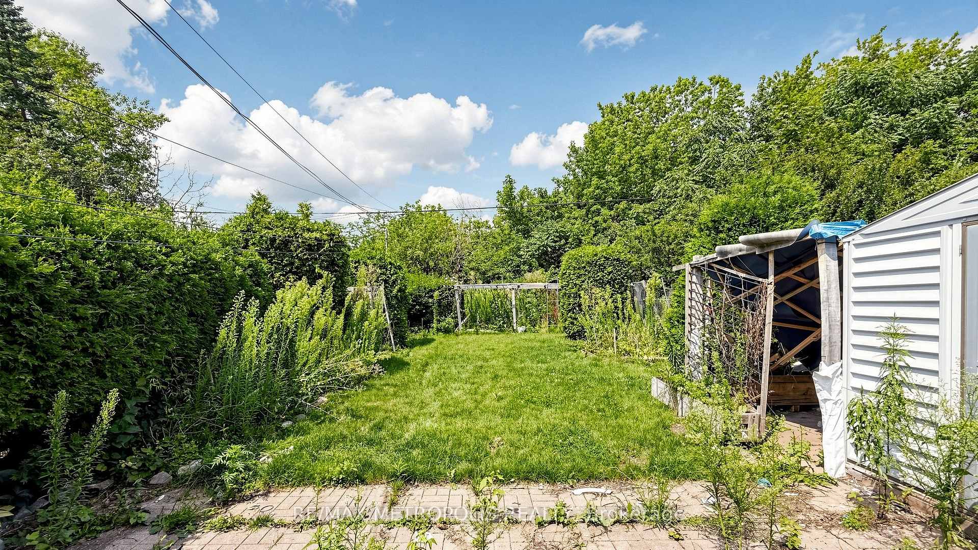 Photo 40 of 10 Davidson Avenue, Scarborough, Clairlea-Birchmount — HOMEH