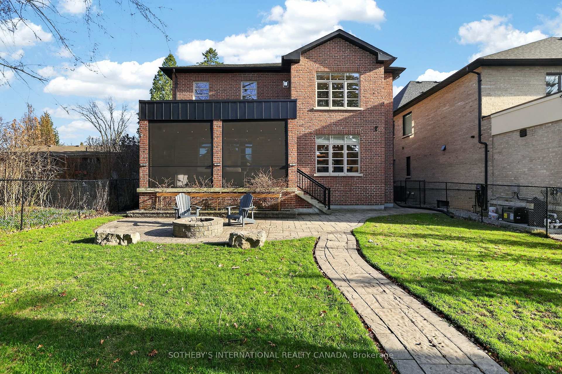 Photo 39 of 80 Elm Grove, Richmond Hill, Oak Ridges — HOMEH