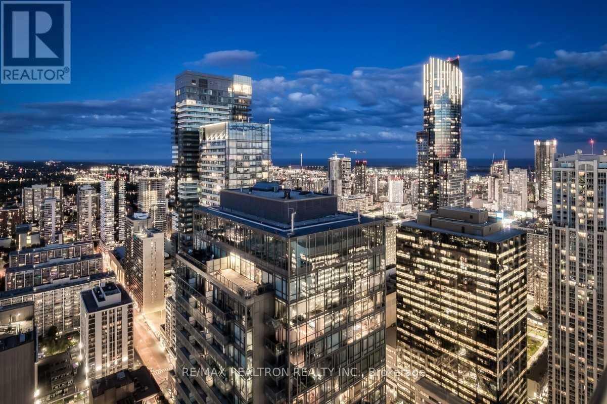 Photo 13 of Unit 4907, 832 Bay Street, Toronto, Bay Street Corridor — HOMEH