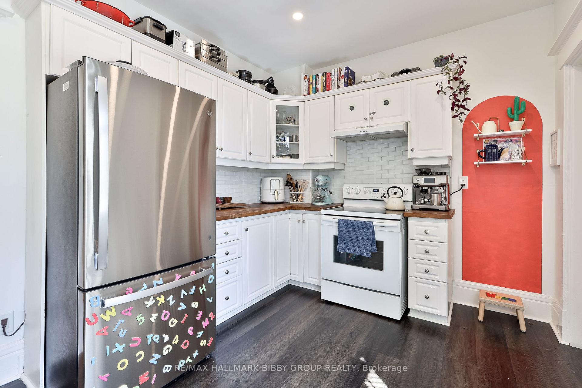 Photo 9 of 987 Saint Clarens Avenue, Toronto, Corso Italia-Davenport — HOMEH