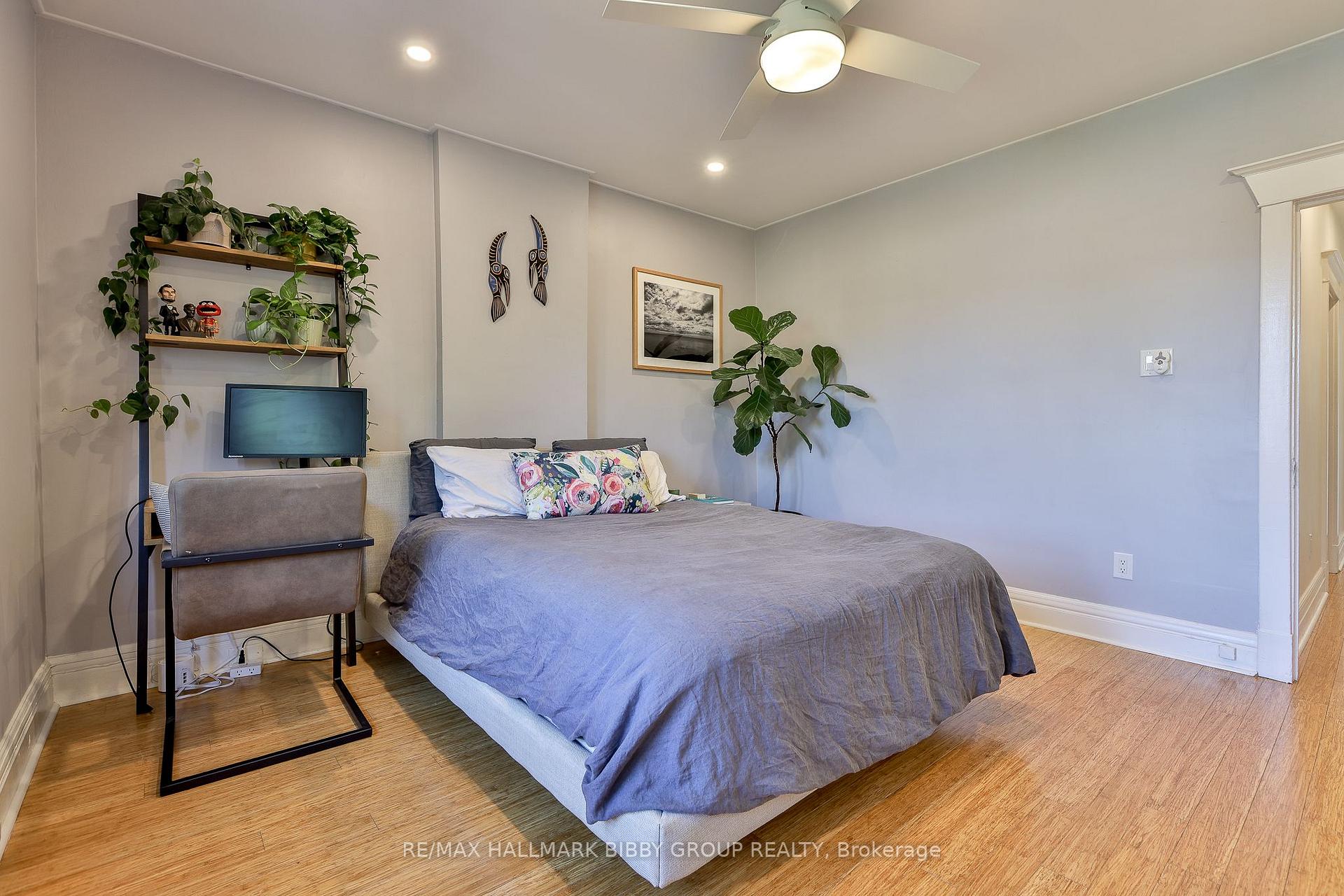 Photo 15 of 987 Saint Clarens Avenue, Toronto, Corso Italia-Davenport — HOMEH
